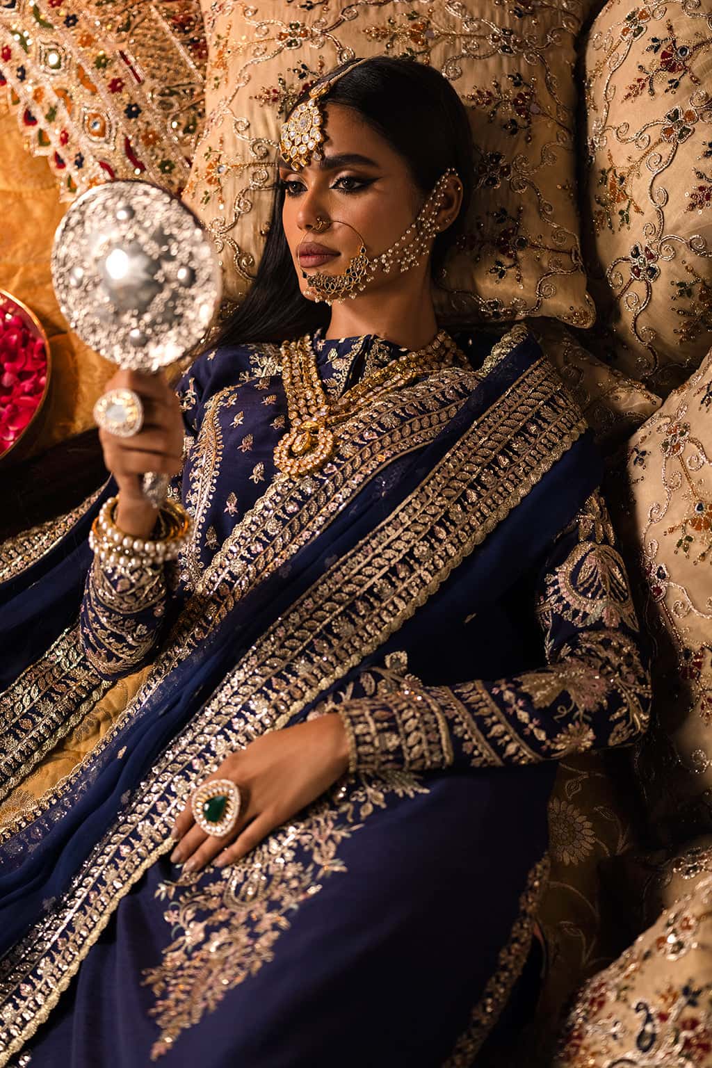 Afrozeh Divani Unstitched Embroidered Velvet 3 Pieces Suit AS-V1-01 MAYA - Image 5