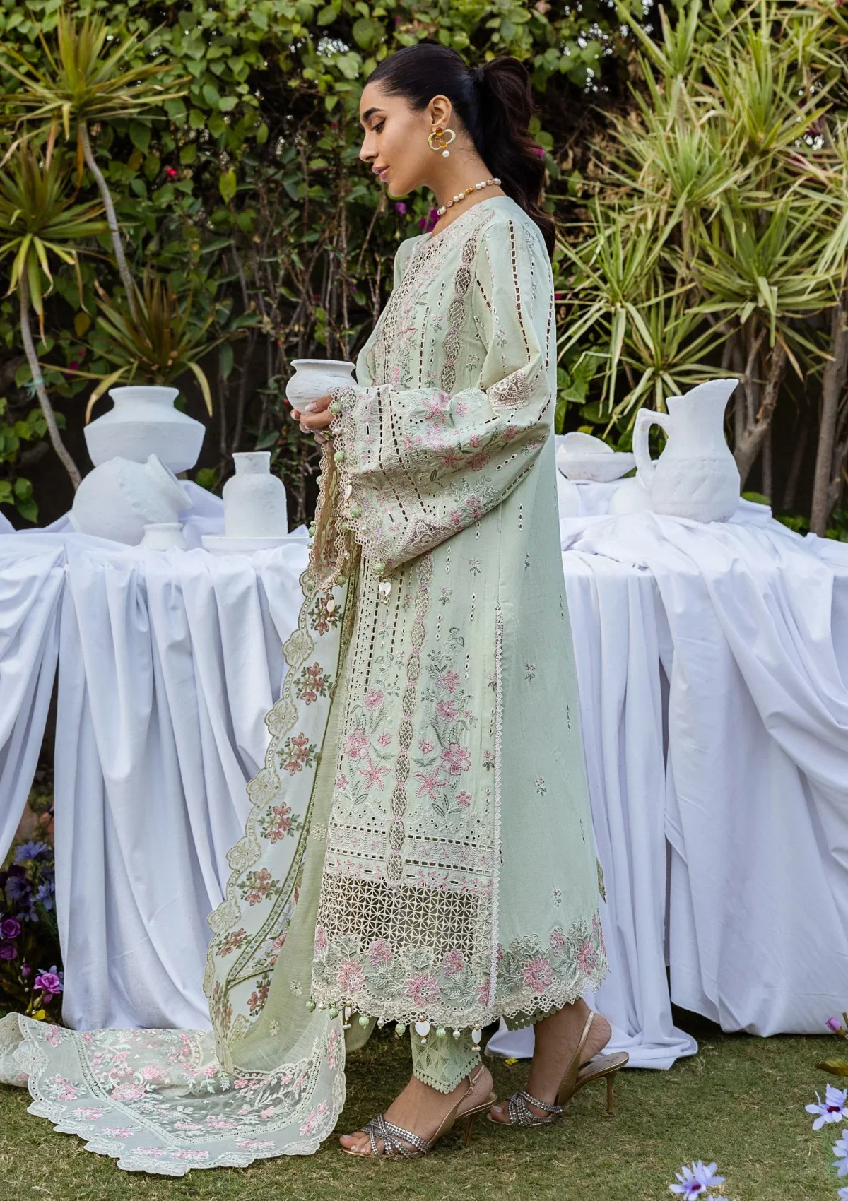 Akbar Aslam Luxury Lawn Collection Unstitched 3 Pc Marais - Image 4