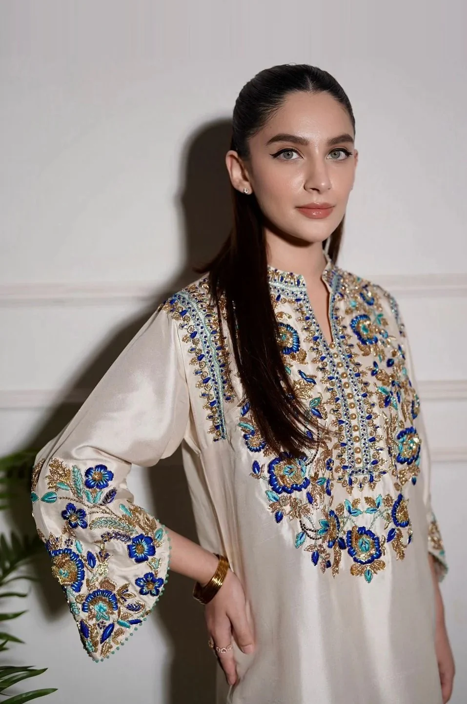 Alizay Saad Luxury Raw Silk Embroidered 3 Piece Unstitched - Ivories Festive - Image 4