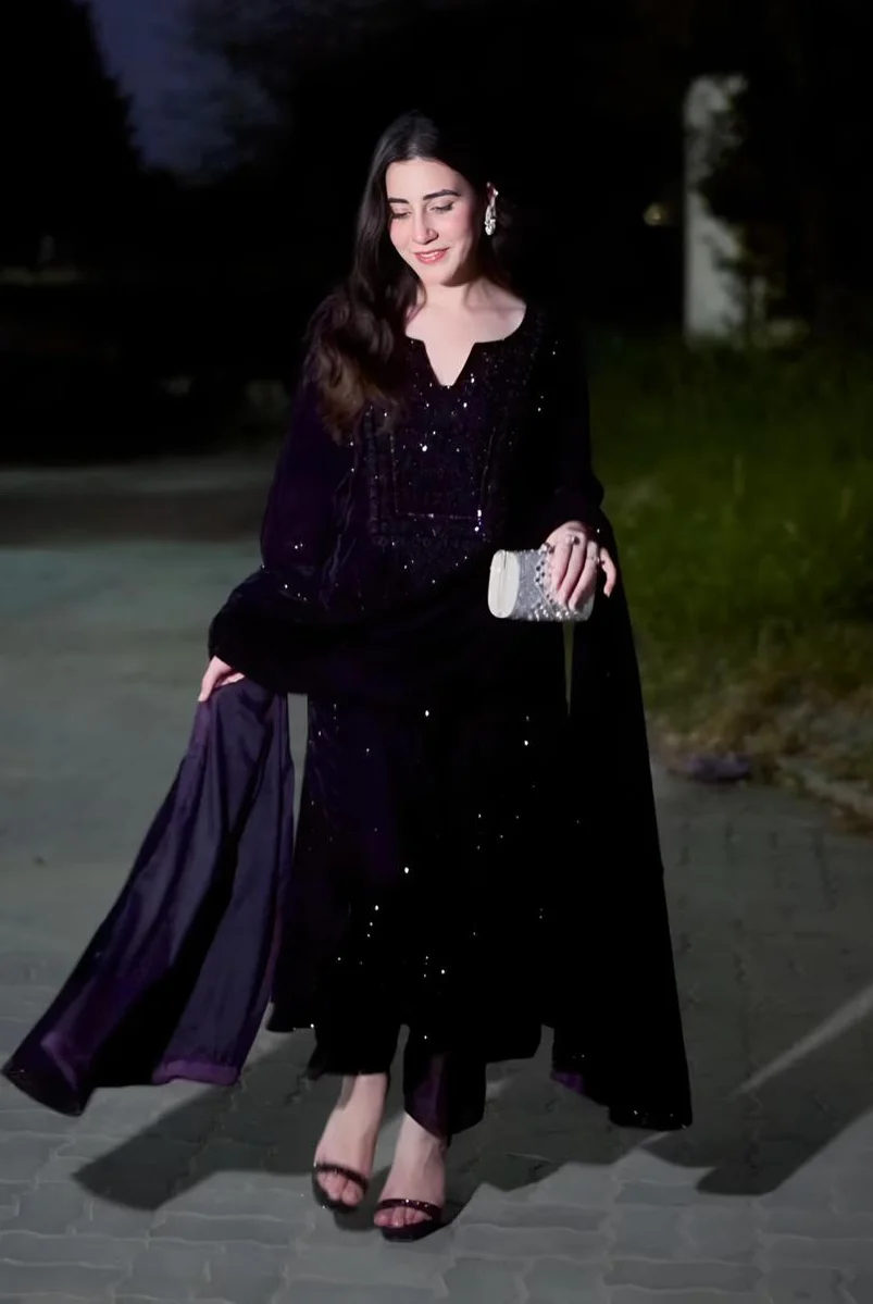 Aneela’s Deep Plum Sparkle Velvet 3 Pc Unstitched Collection - Image 3