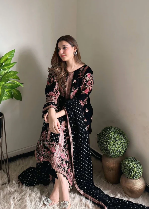 Aneelas Luxury Lawn Embroidered Suit 3 Piece Unstitched - Oceans Lawn - Image 7