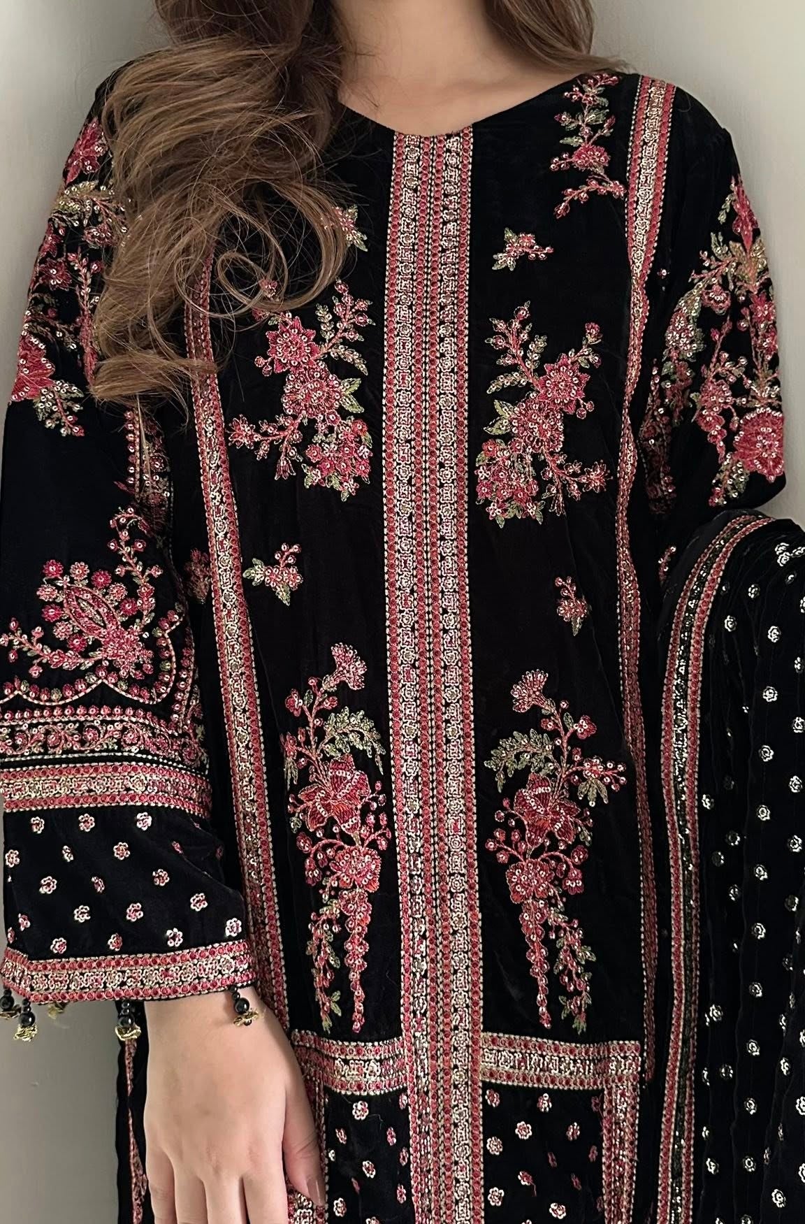 Aneelas Luxury Velvet Suit 3 Piece Unstitched - Oceans - Image 6