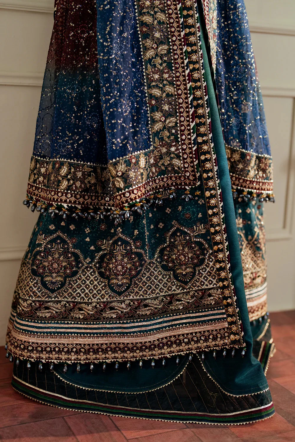 Baroque Luxury Chiffon Embroidered 3 Piece Unstitched CH13-03 - Image 11