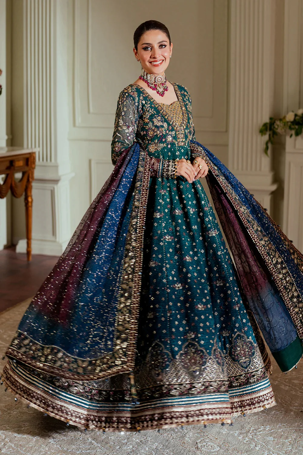 Baroque Luxury Chiffon Embroidered 3 Piece Unstitched CH13-03 - Image 3