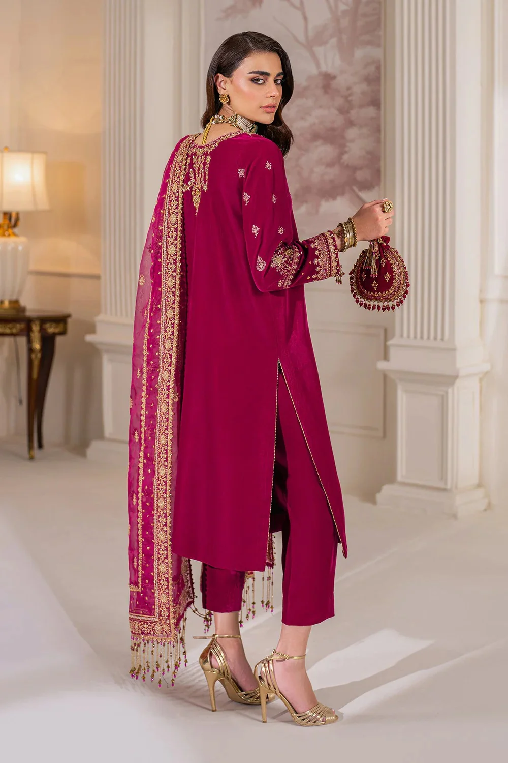 Baroque Luxury Velvet Embroidered Unstitched 3 Piece PR-1020 - Image 6