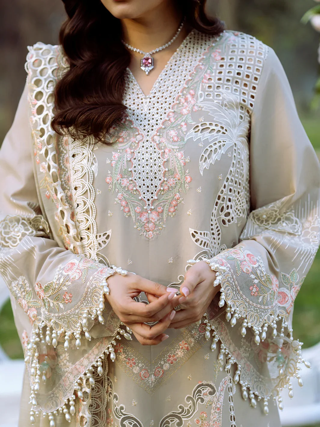 Bin Ilyas Luxury Embroidered Lawn Unstitched 3 Piece 103-B - Image 4