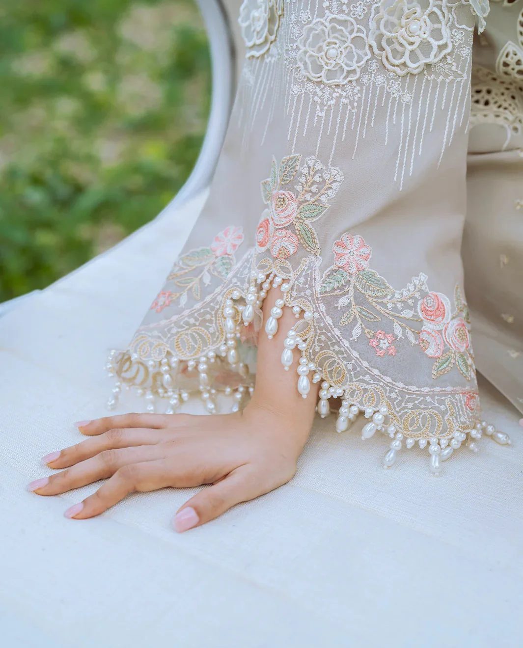 Bin Ilyas Luxury Embroidered Lawn Unstitched 3 Piece 103-B - Image 9