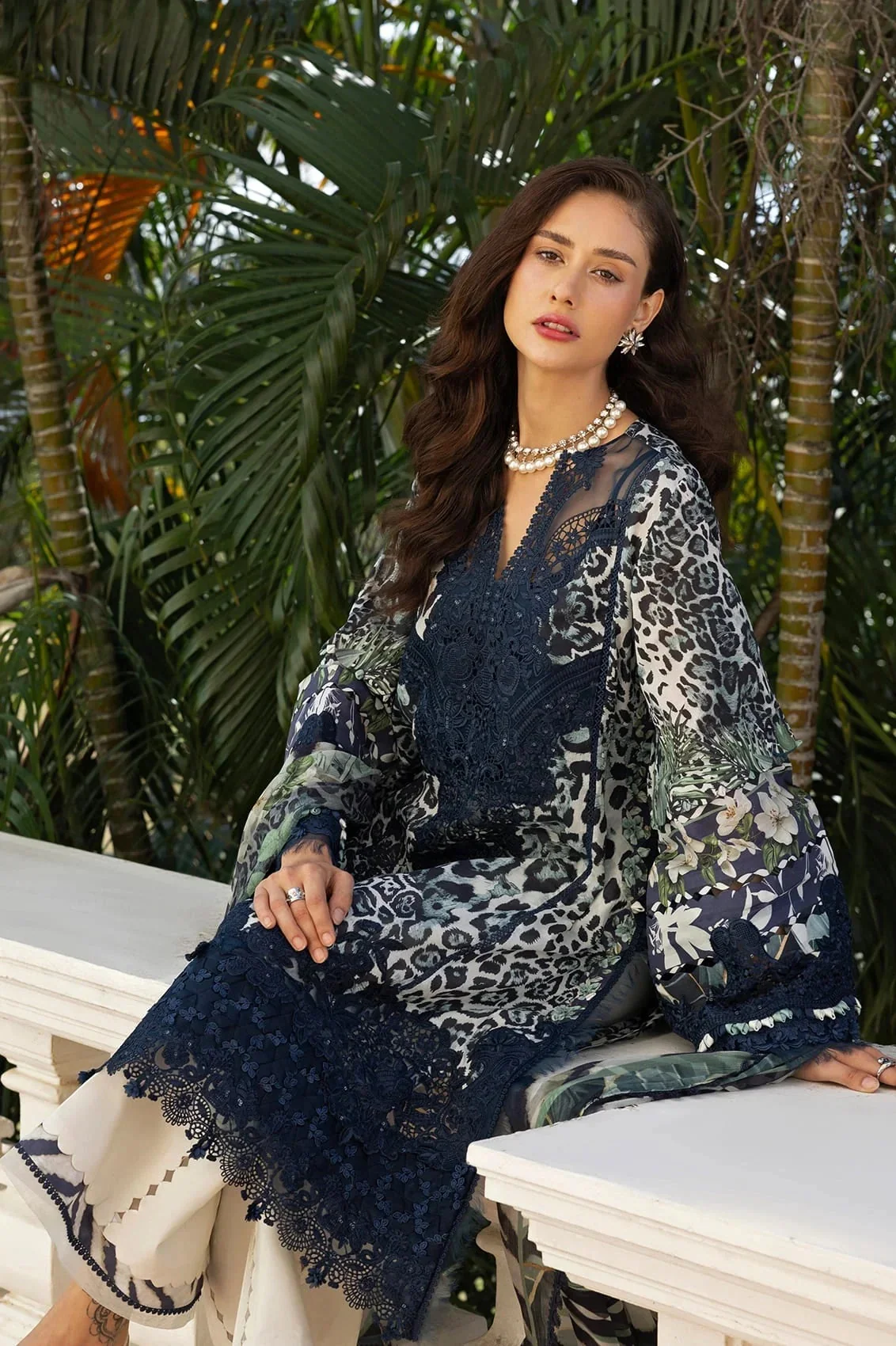 Elaf - Luxury Lawn Embroidered 3 Piece Unstitched - ESA-3B - Image 8