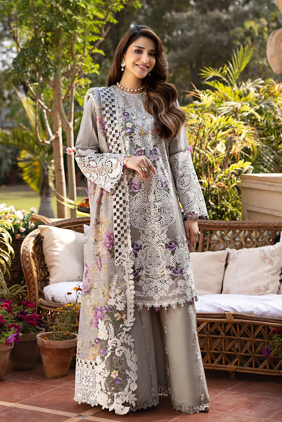 Elaf Premium Embroidered Luxury Lawn Unstitched 3Pc Suit ELM-05 RAMSHA - Image 4