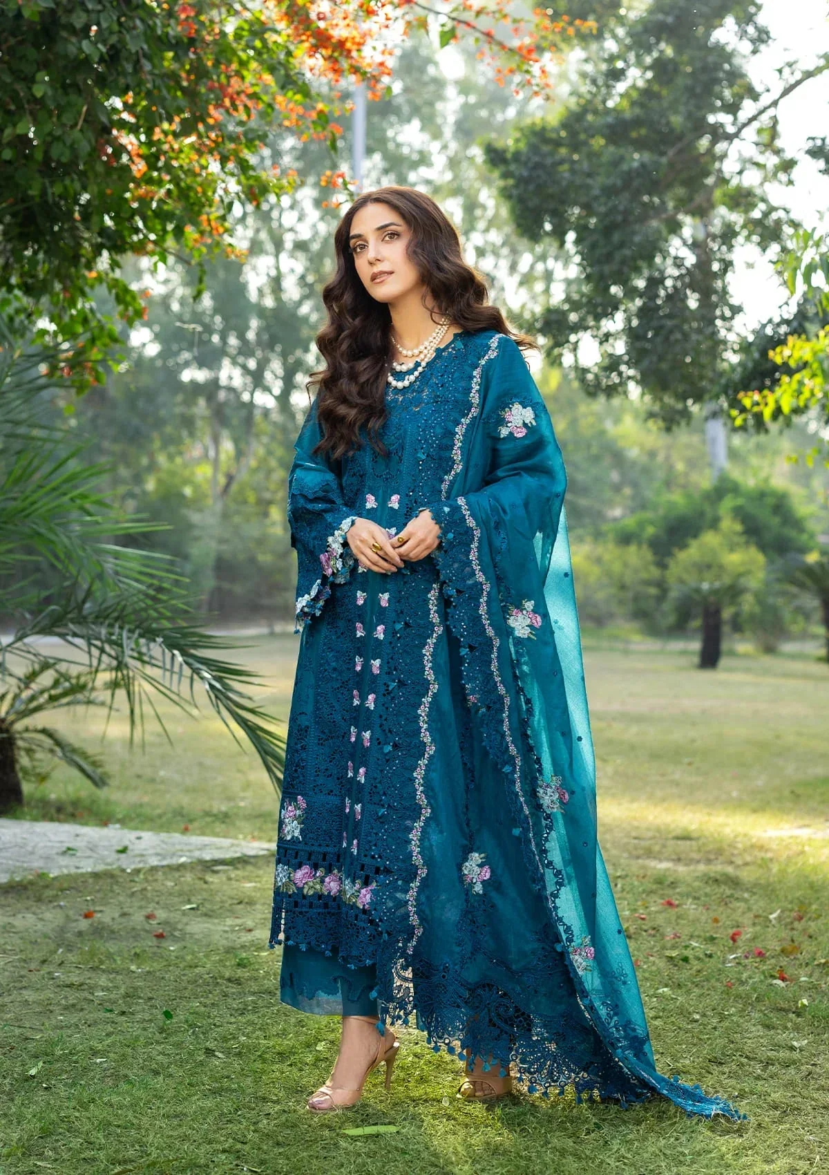 Elaf Premium Embroidered Luxury Lawn Unstitched 3Pc Suit ELY-06 SAPPHIRE - Image 2