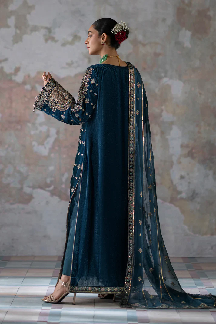 Emaan Adeel Saanjh Luxury Velvet Collection Unstitched MEHER - Image 4