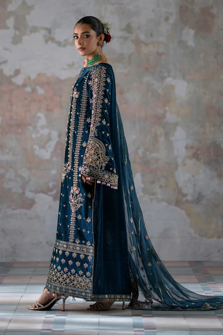 Emaan Adeel Saanjh Luxury Velvet Collection Unstitched MEHER - Image 5