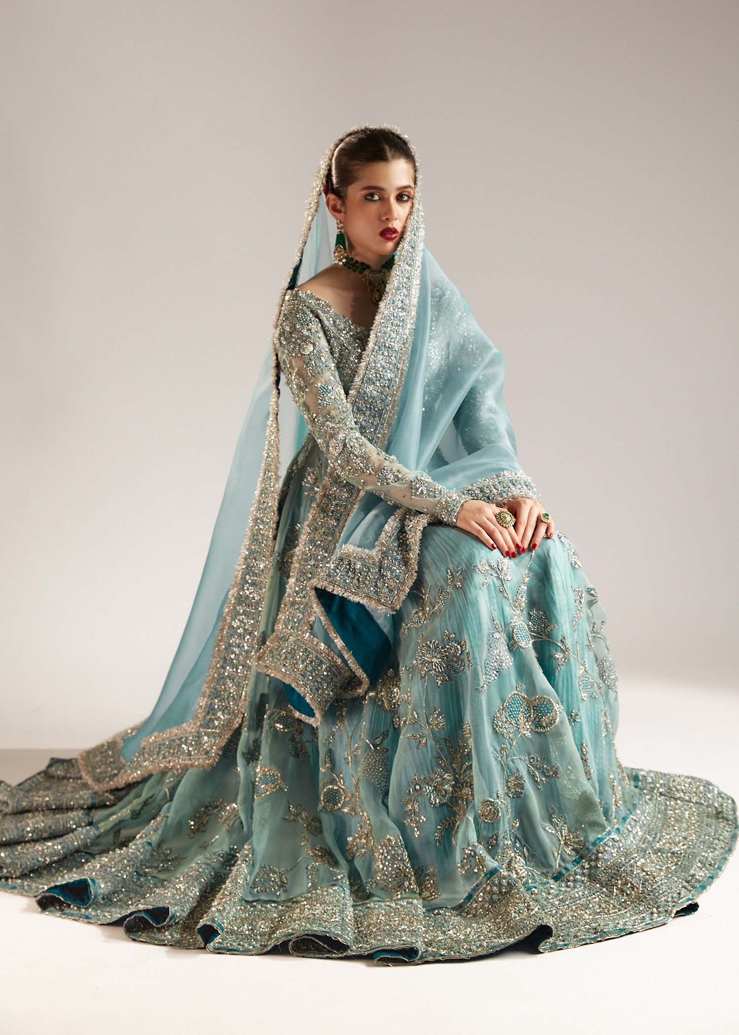 Hussain Rehar Parday ke Peechay Organza Hand Emblishment Maxi Unstitched ASTRA - Image 6