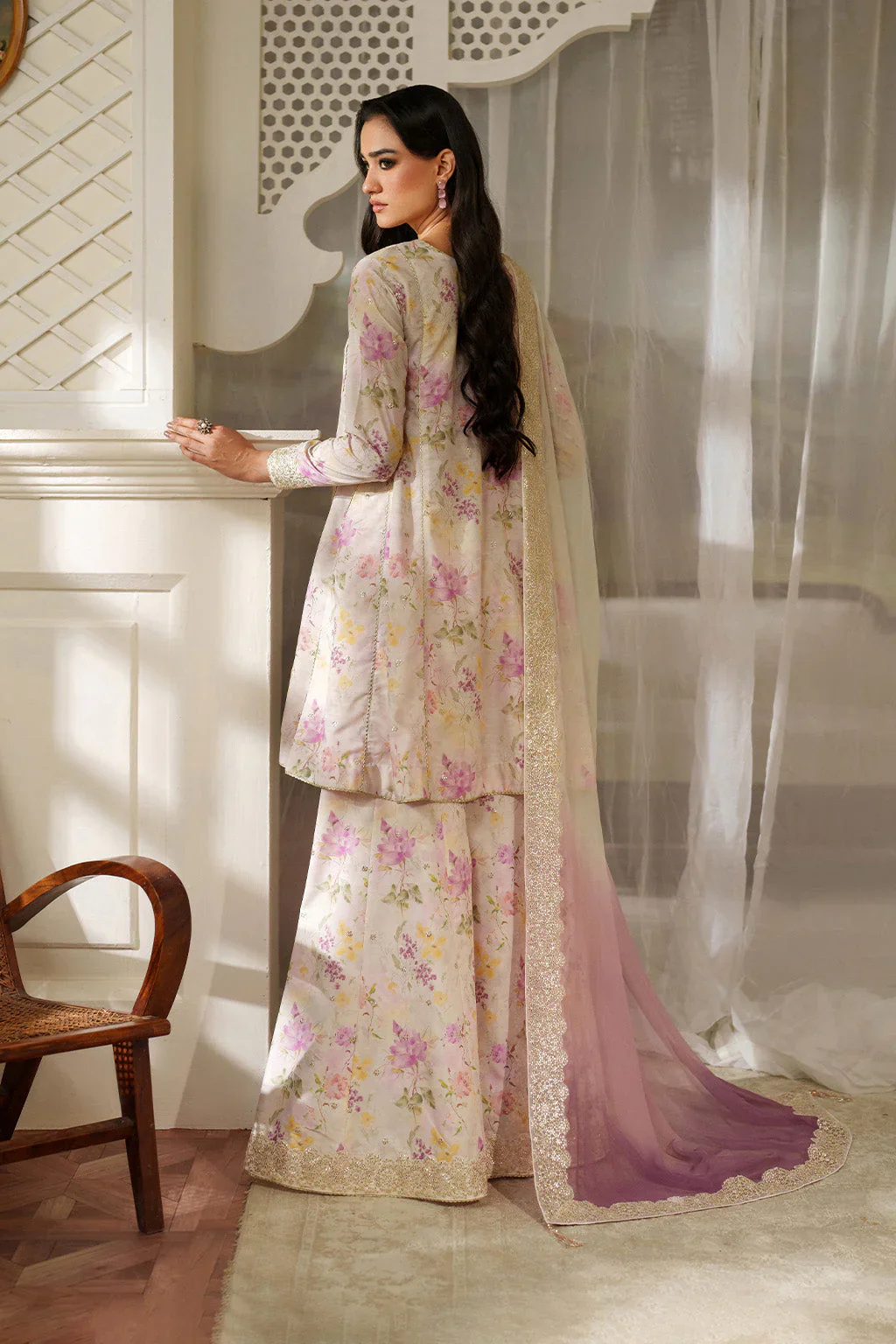Iznik Lawn Embroidered & Printed 3 Pc Unstitched Suit UE-544 Formals - Image 2