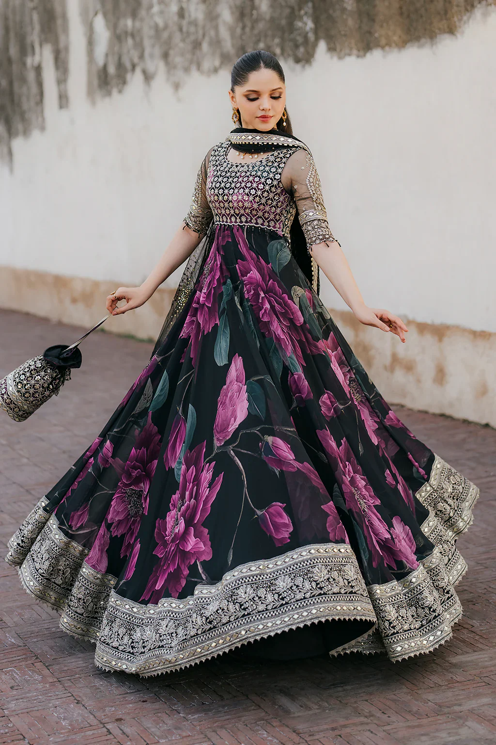 Iznik Luxury Chiffon Embroidered Collection Unstitched UE-321 - Image 3