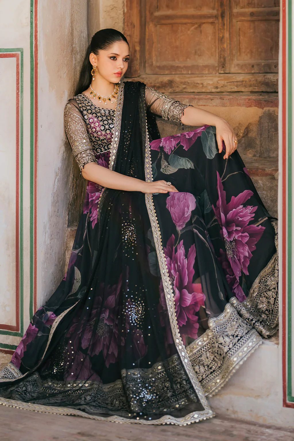 Iznik Luxury Chiffon Embroidered Collection Unstitched UE-321 - Image 4
