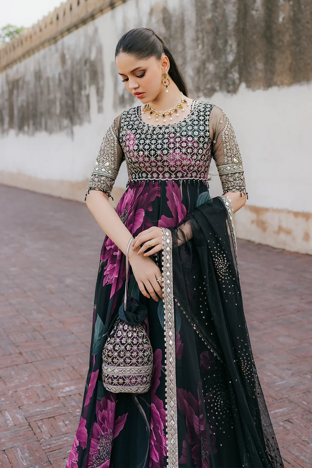 Iznik Luxury Chiffon Embroidered Collection Unstitched UE-321 - Image 9