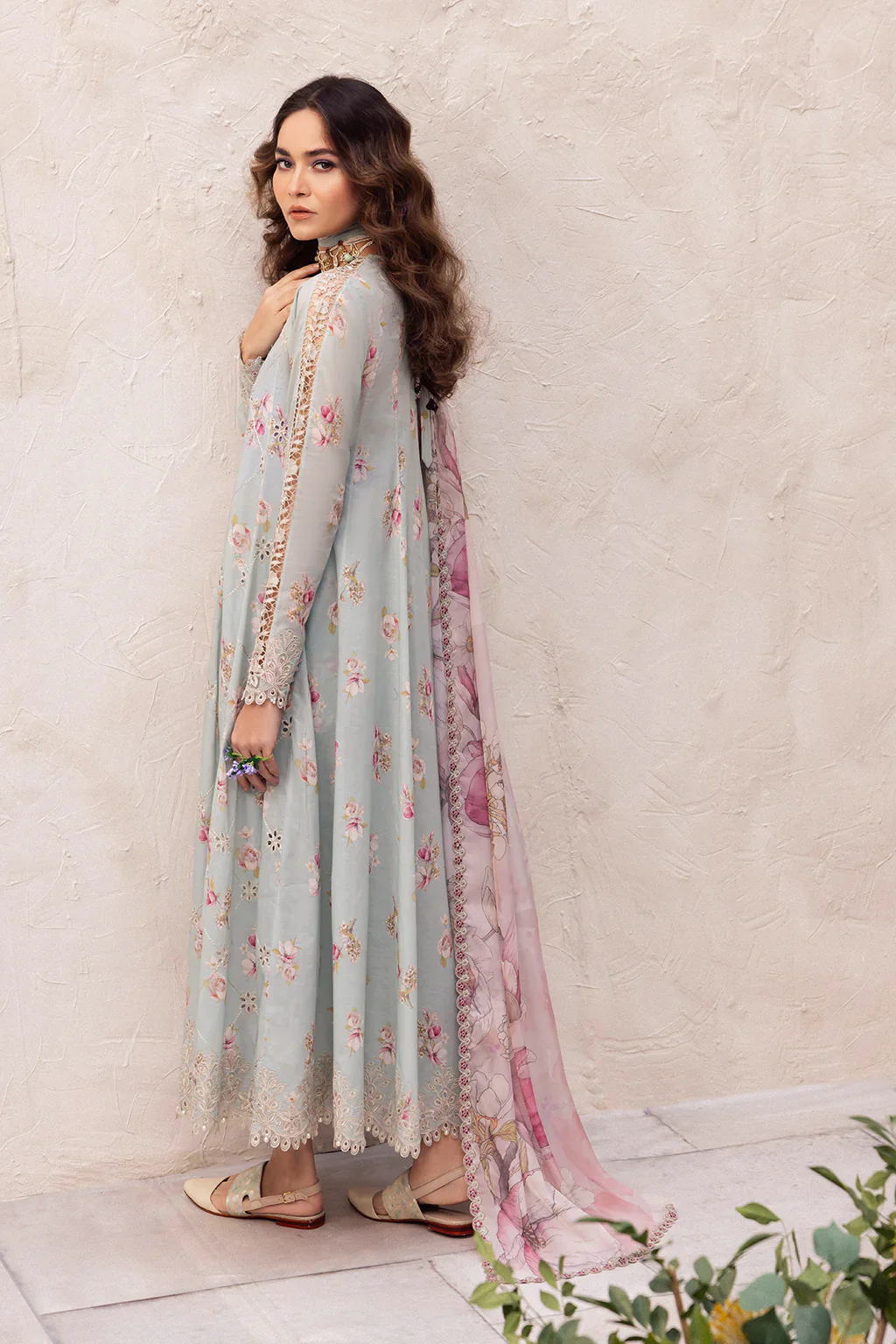 Iznik Luxury Lawn Embroidered Unstitched Collection DL -10 - Image 6