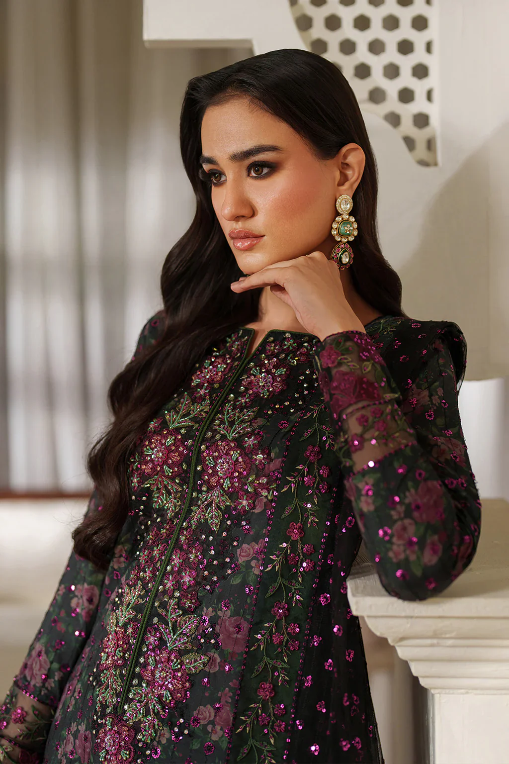 Iznik Luxury Printed & Embroidered Unstitched Lawn Suit UE-537 - Image 7