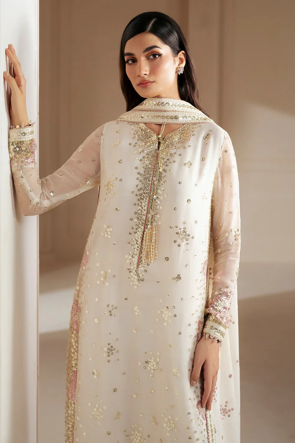 Jazmin Chiffon Embroidered 3 Piece Unstitched Uc-3069 - Image 8