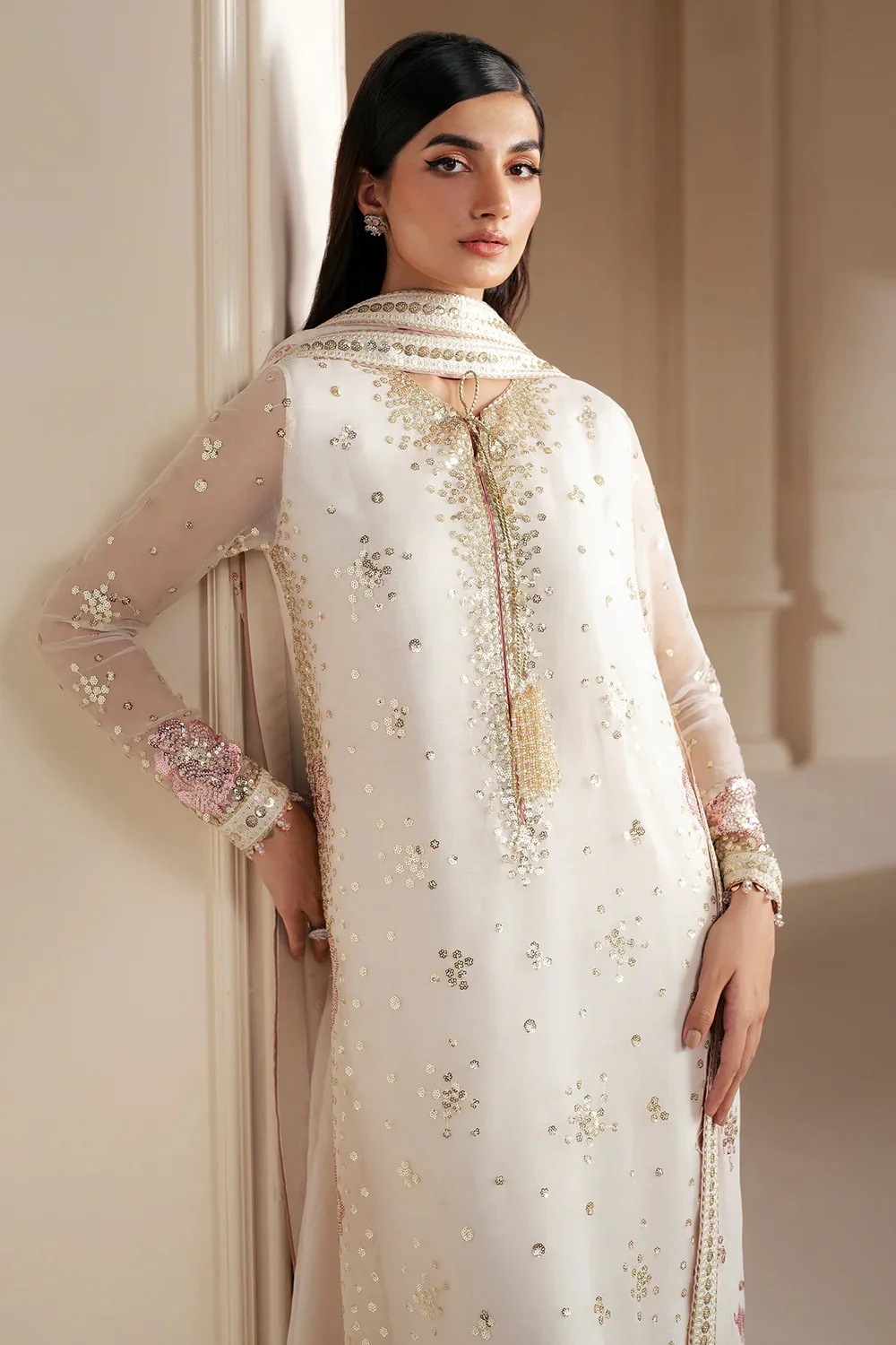 Jazmin Chiffon Embroidered 3 Piece Unstitched Uc-3069 - Image 9