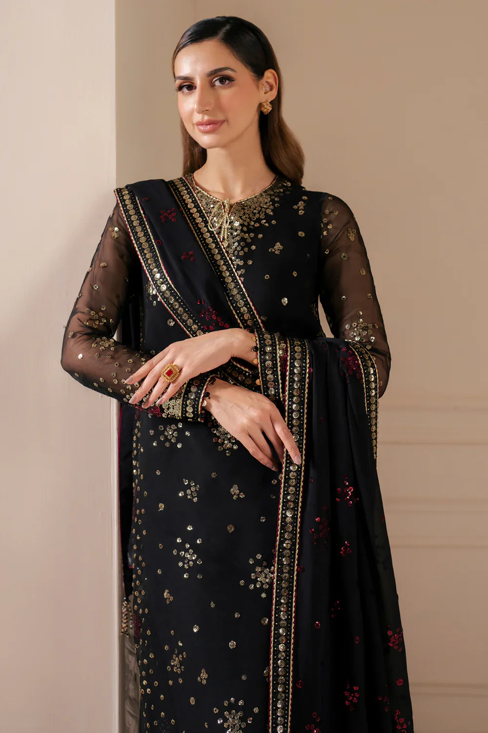Jazmin Luxury Chiffon Embroidered Collection Unstitched UC-3070 - Image 4