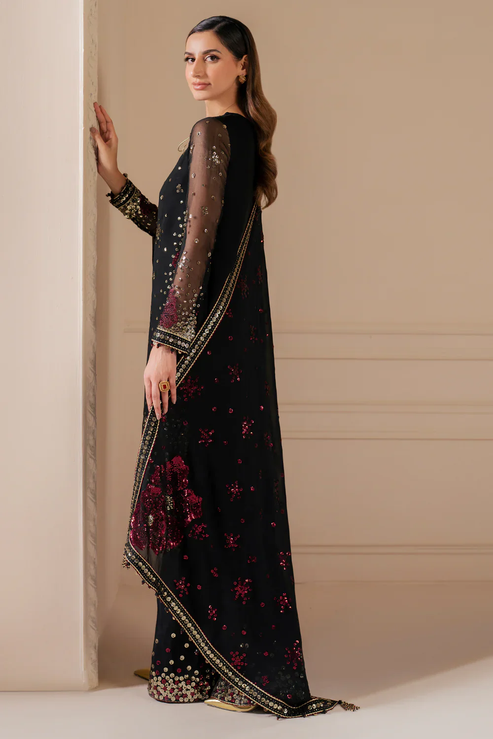 Jazmin Luxury Chiffon Embroidered Collection Unstitched UC-3070 - Image 6