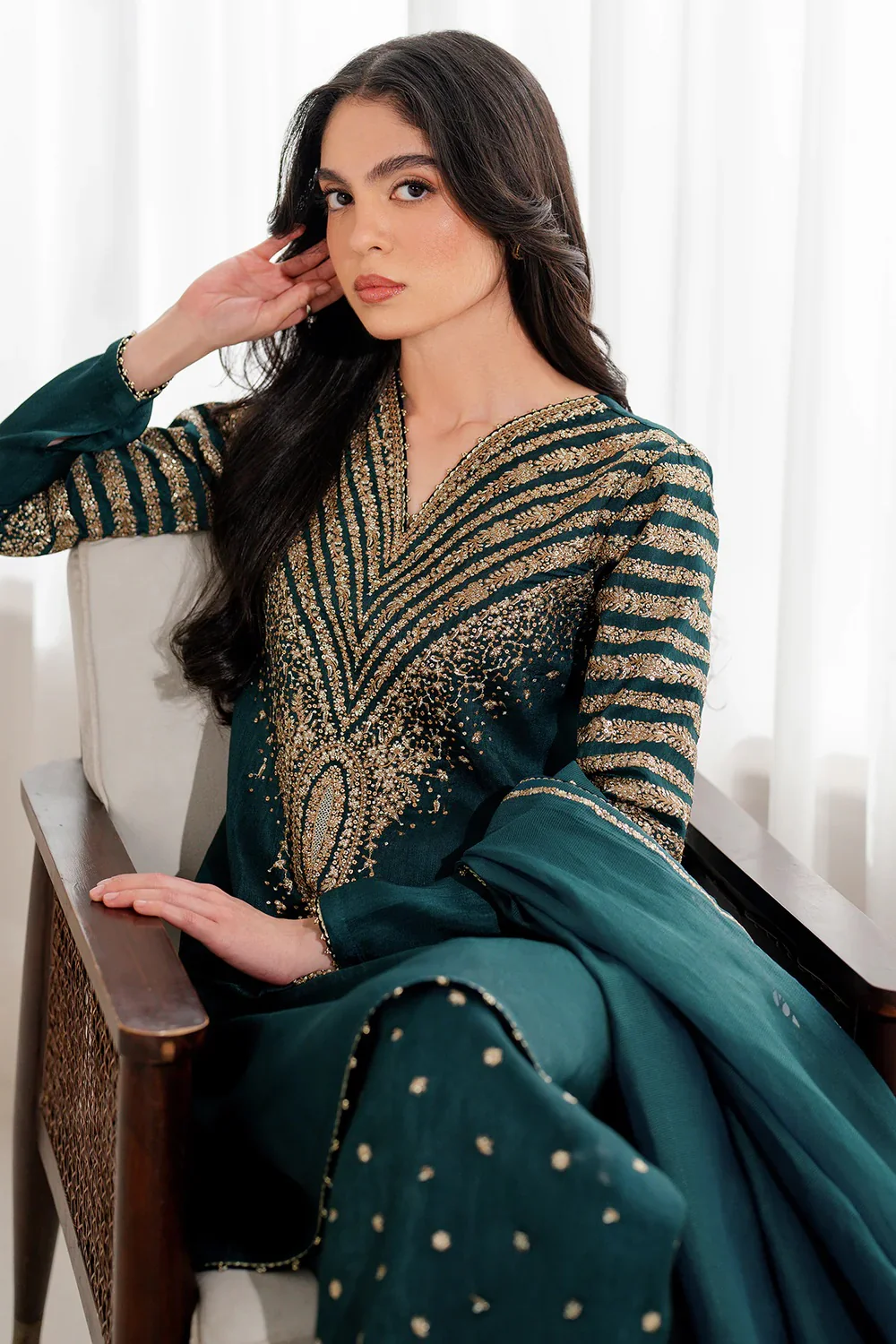 Jazmin Luxury Raw Silk Embroidered Unstitched 3 Piece - UR - 7056 - Image 9