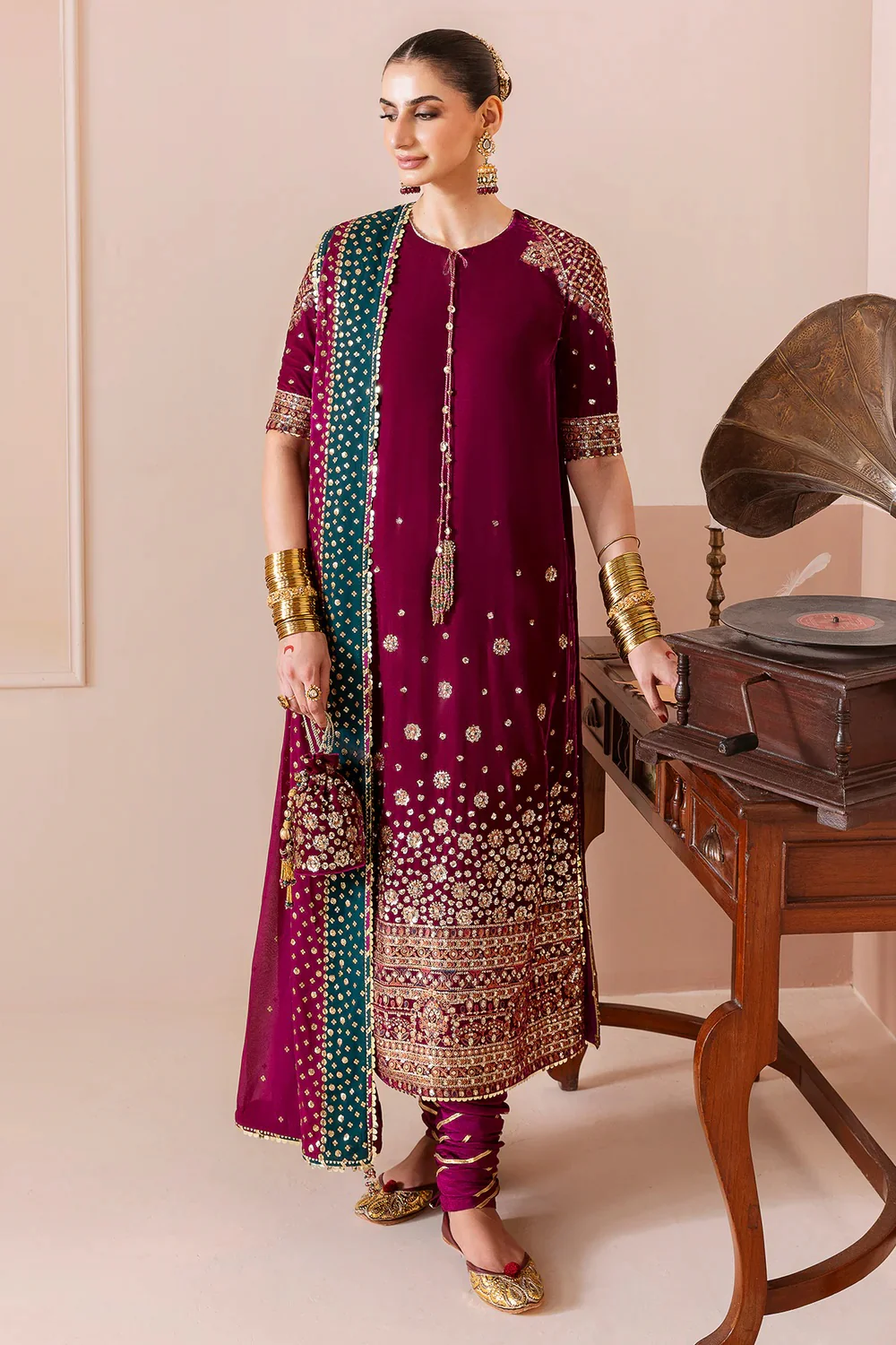 Jazmin Luxury Velvet Embroidered Unstitched 3 Piece - CVF D-02 - Image 6