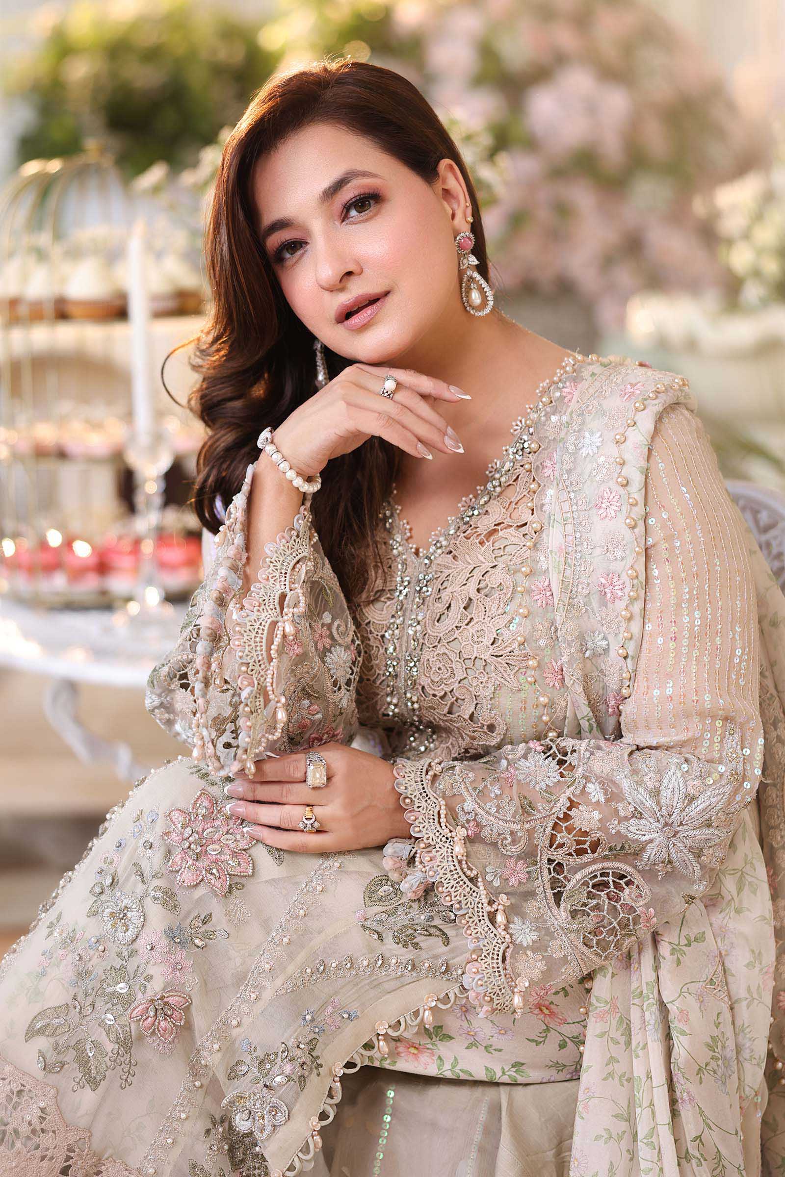 Maria.B Embroidered Luxury Chiffon Unstitched 3Pc Suit MPC-26-107 - Image 5