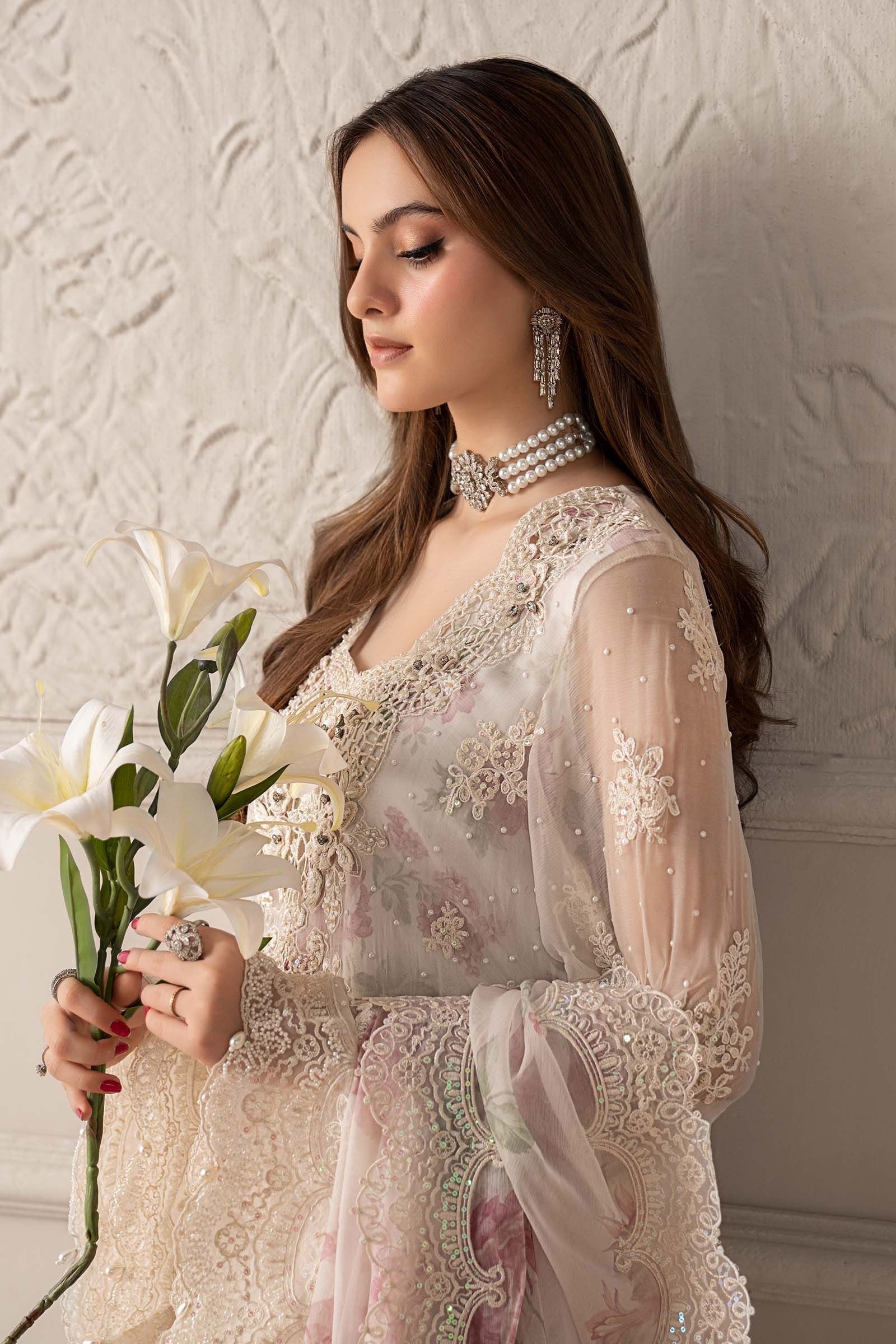 Maria.B Luxury Chiffon Embroidered 3 Pc Unstitched Collection MCS-25-101 - Image 6