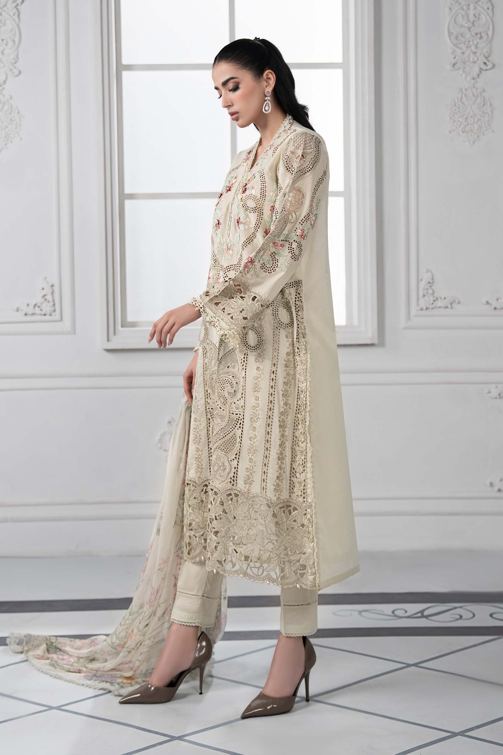 Maria.B Luxury Lawn Embroidered 3 Piece Unstitched DS-2514-B Eid Collection - Image 2