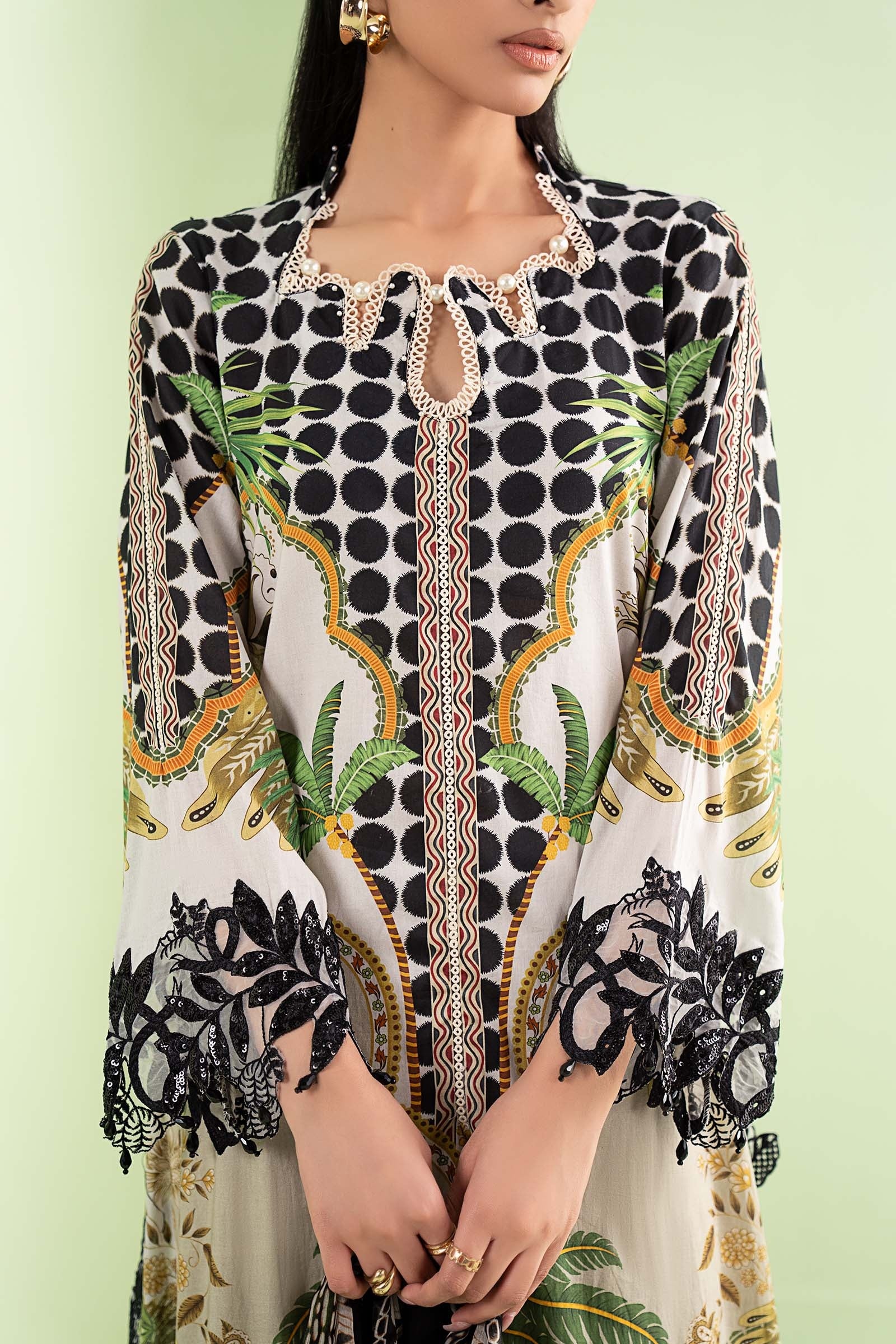 Maria.B - Luxury Lawn Embroidered Unstitched 3 Piece - MPS-2905 - Image 2