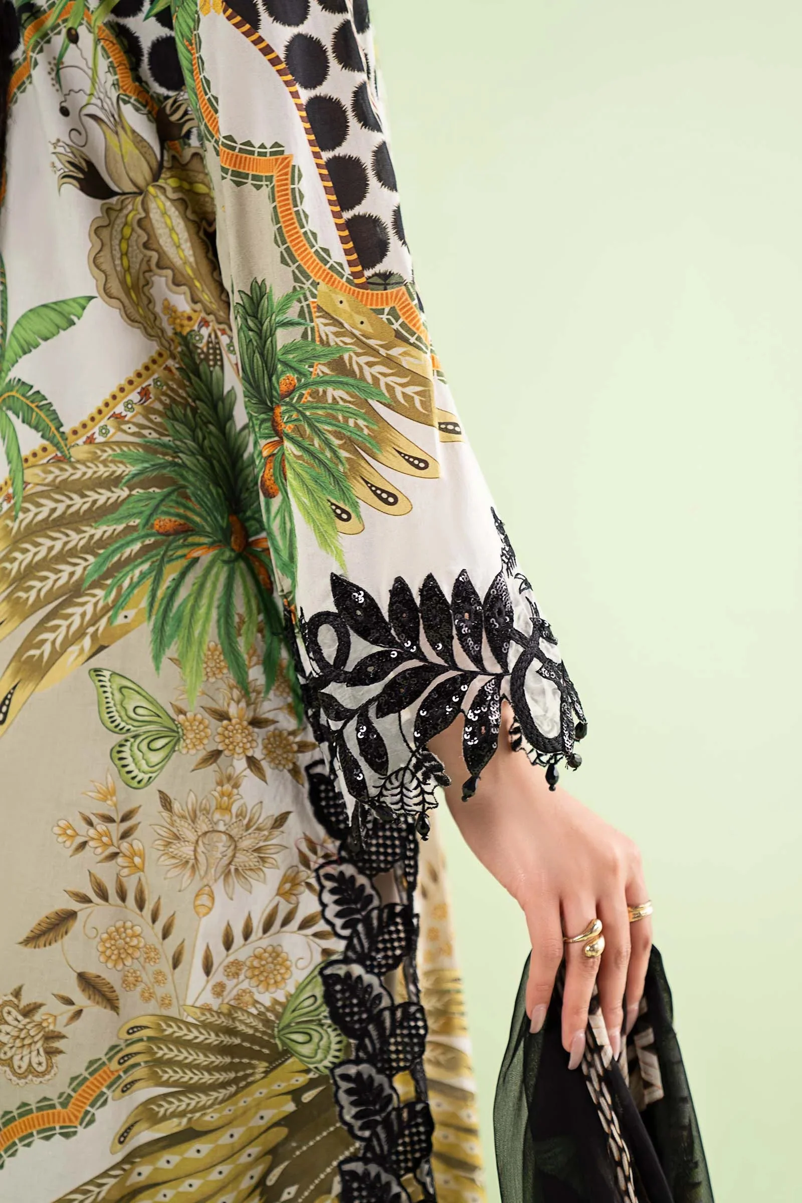 Maria.B - Luxury Lawn Embroidered Unstitched 3 Piece - MPS-2905 - Image 7