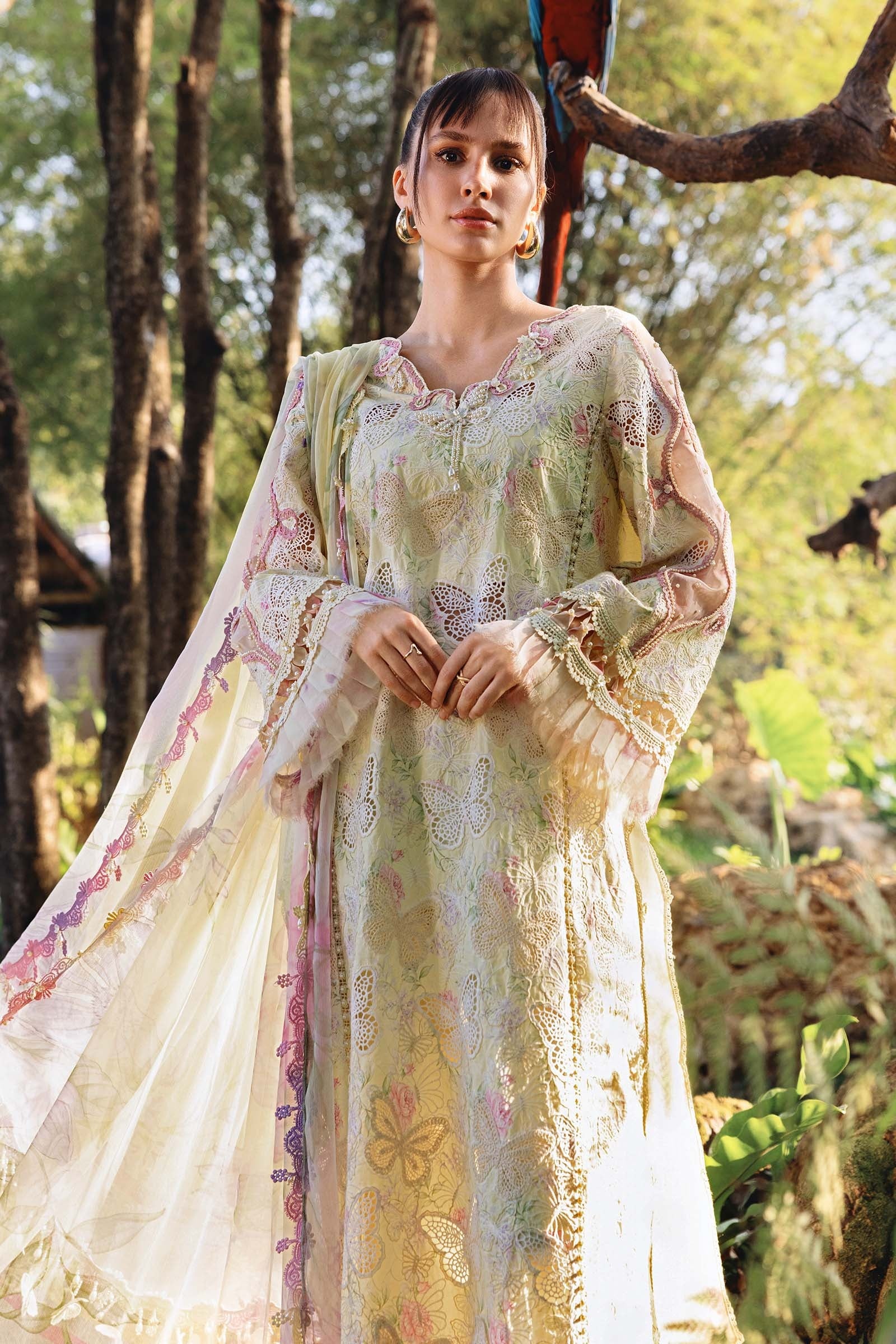 Maria.B - Luxury Lawn Embroidered Unstitched 3 Piece MPT-2901-B - Image 2