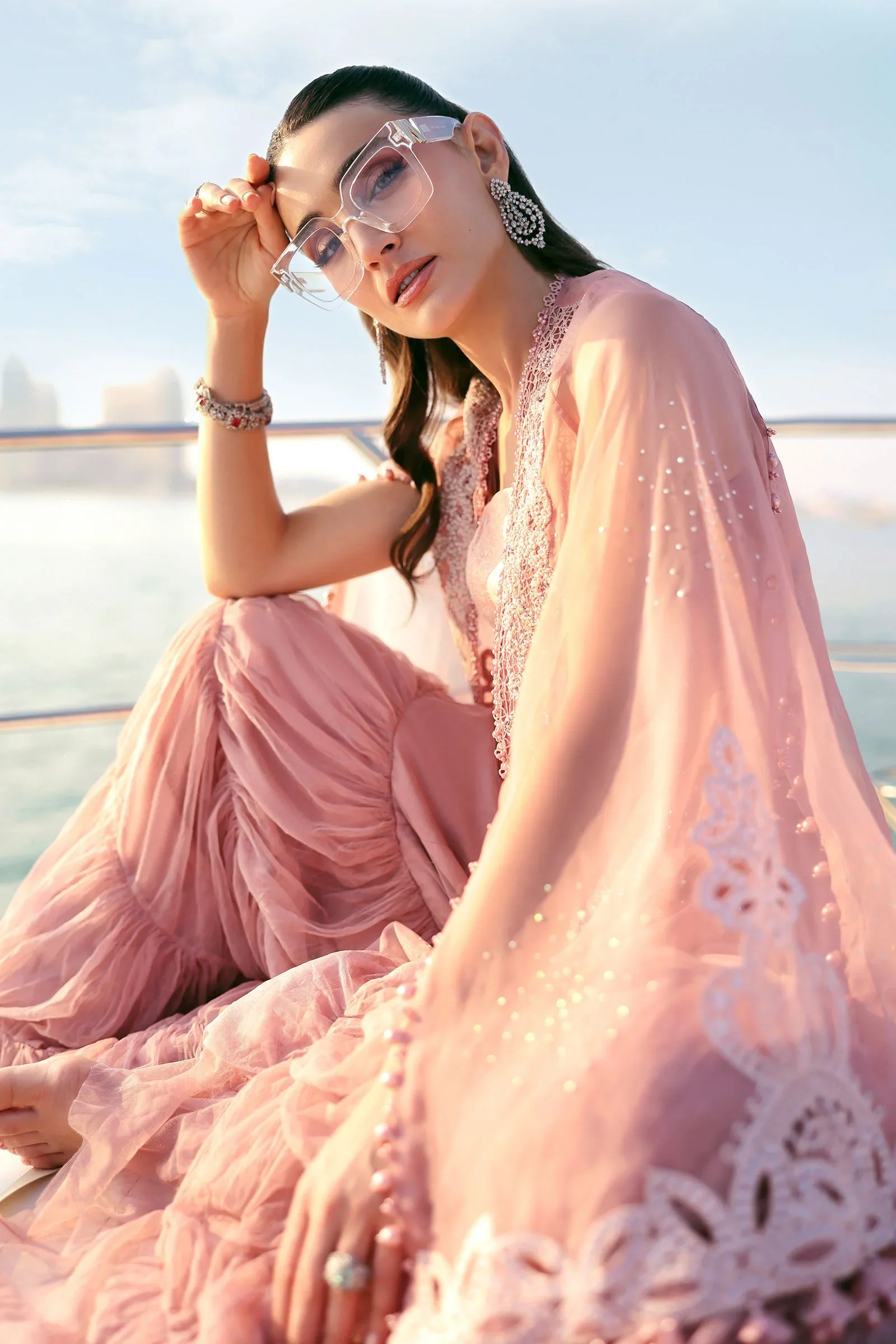 Maria.B Luxury Lawn Unstitched Embroidered 3Pc Suit D-2604-B Rose Mirage - Image 4