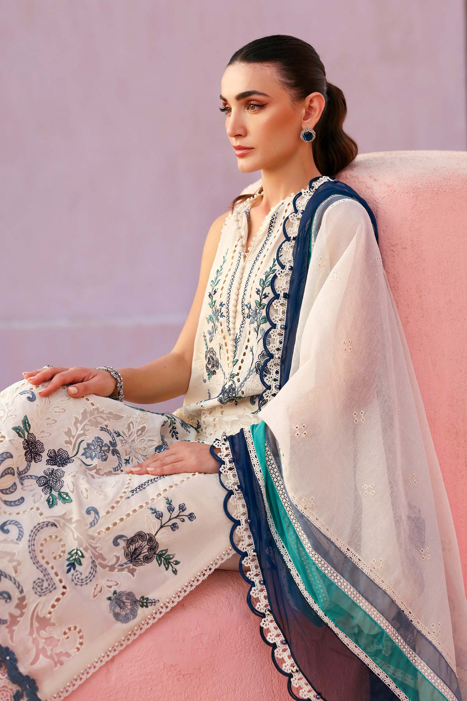 Maria.B Luxury Lawn Unstitched Embroidered 3Pc Suit D-2609-B - Image 6