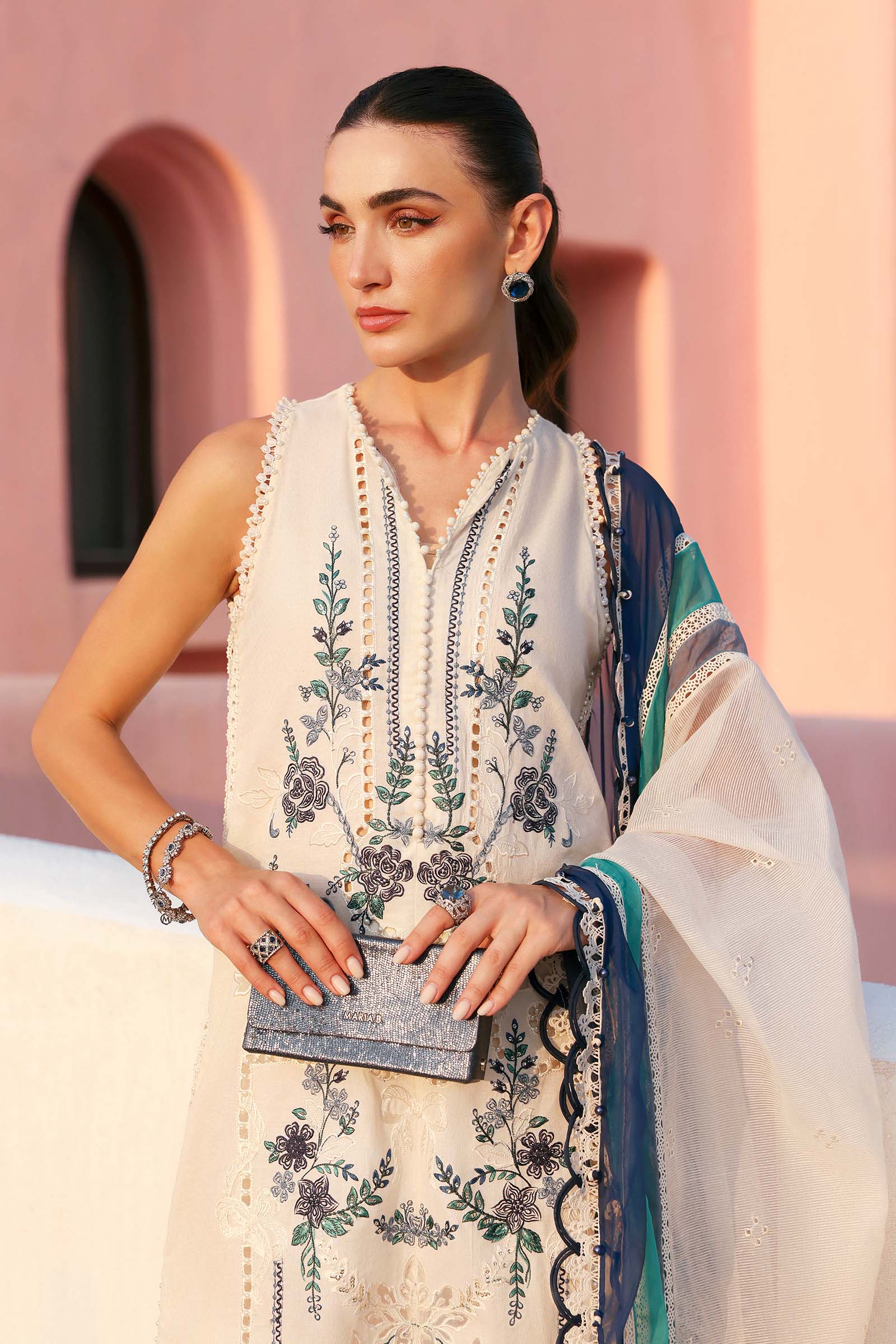 Maria.B Luxury Lawn Unstitched Embroidered 3Pc Suit D-2609-B - Image 7