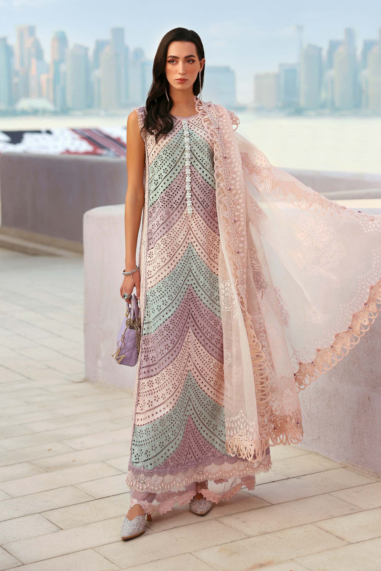 Maria.B Luxury Lawn Unstitched Embroidered 3Pc Suit D-2612-B