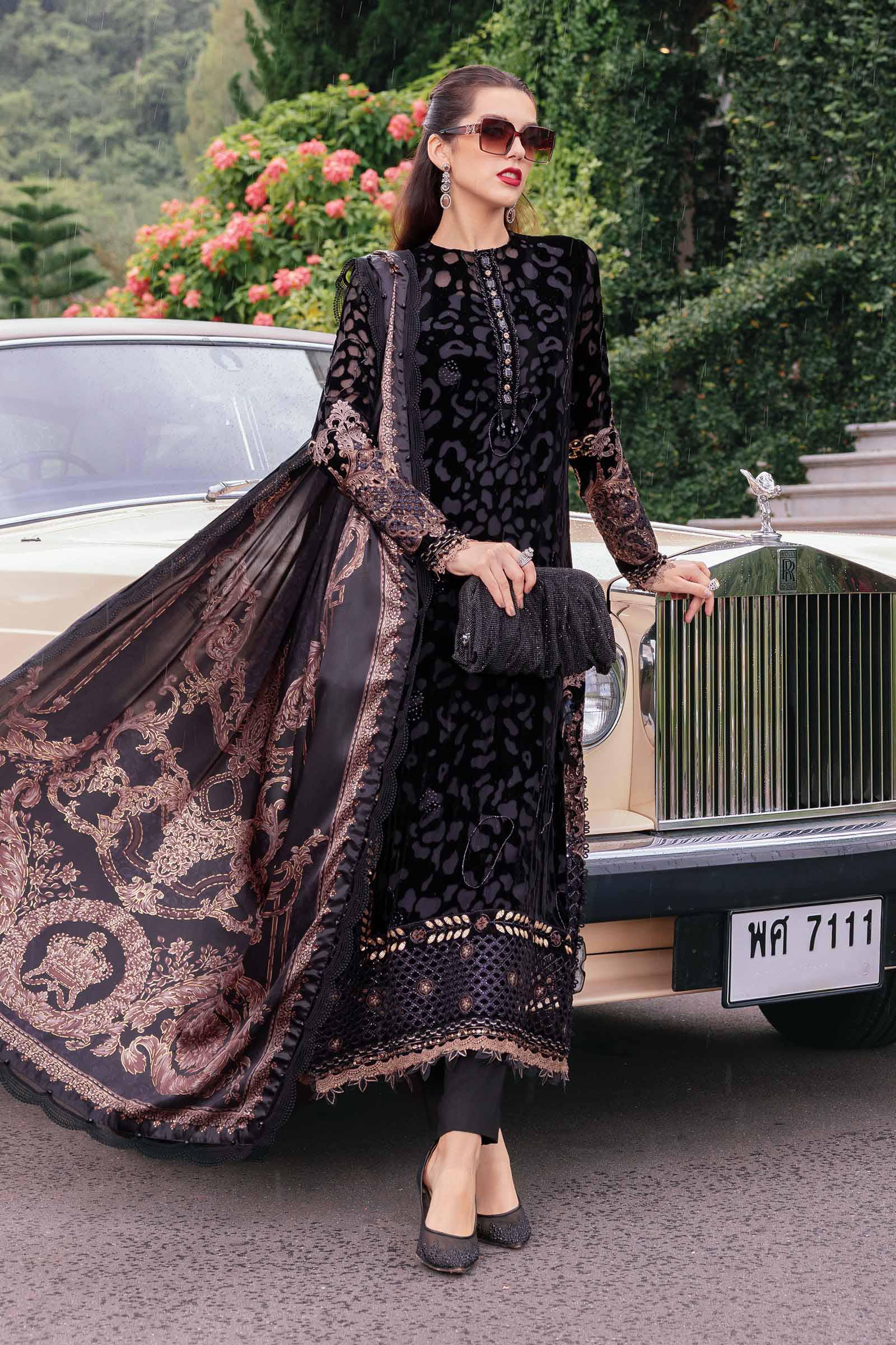 Maria.B Luxury Velvet Embroidered Palachi 3 Piece Unstitched WL-1301 - Image 2