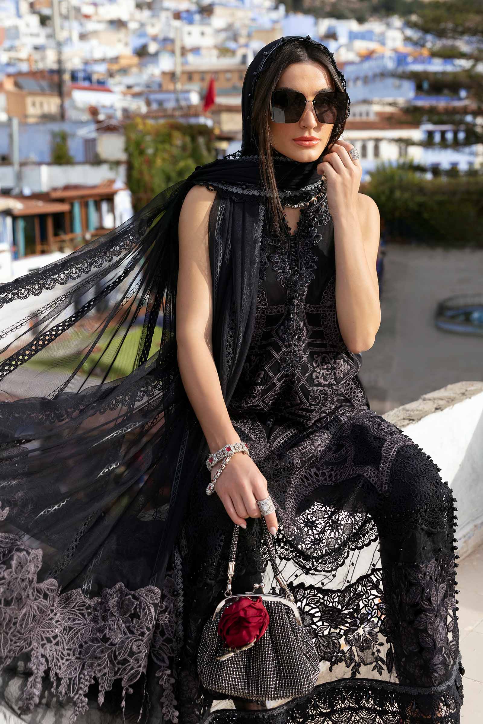 Maria.B Majestic 3 Piece Unstiched Embroidered Lawn D-2512-B - Image 6