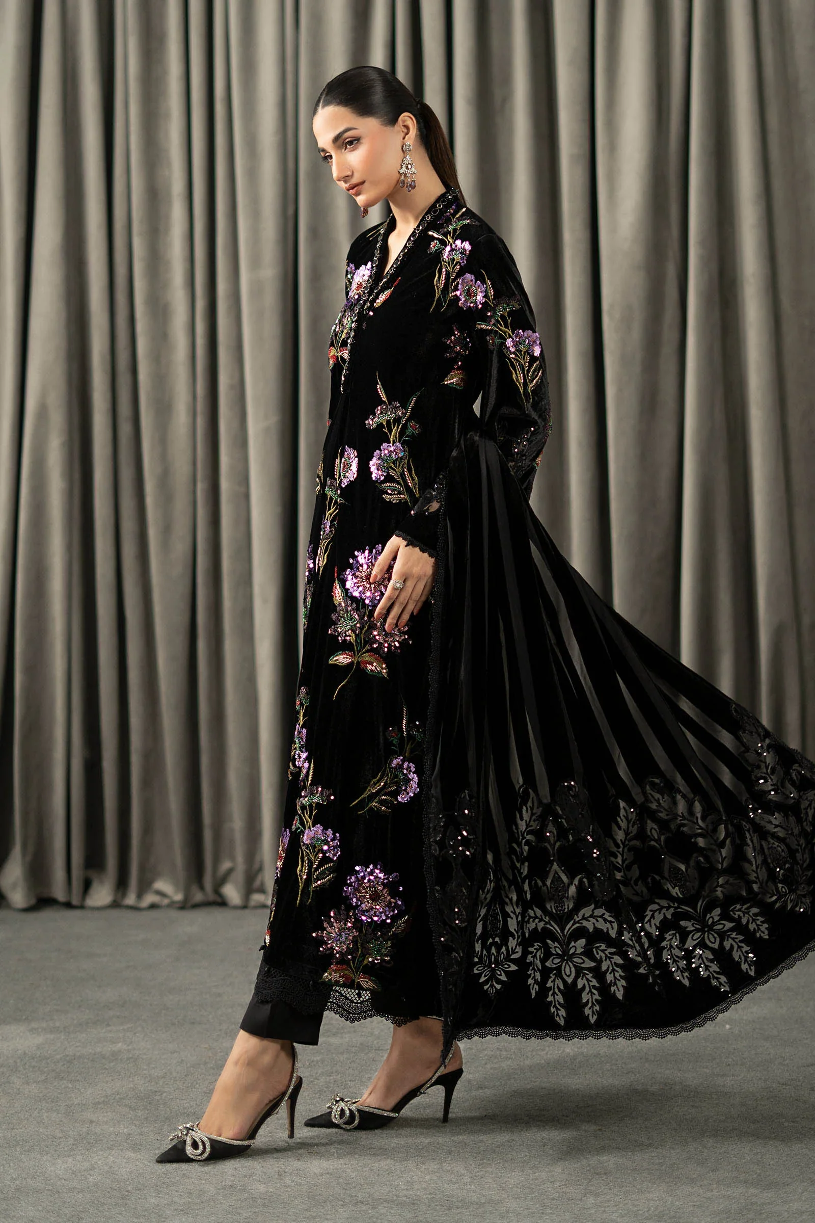 Maria.B Winter Luxe Embroidered Velvet Unstitched 3Pc Suit D-06 With Palaichi Shawl - Image 6
