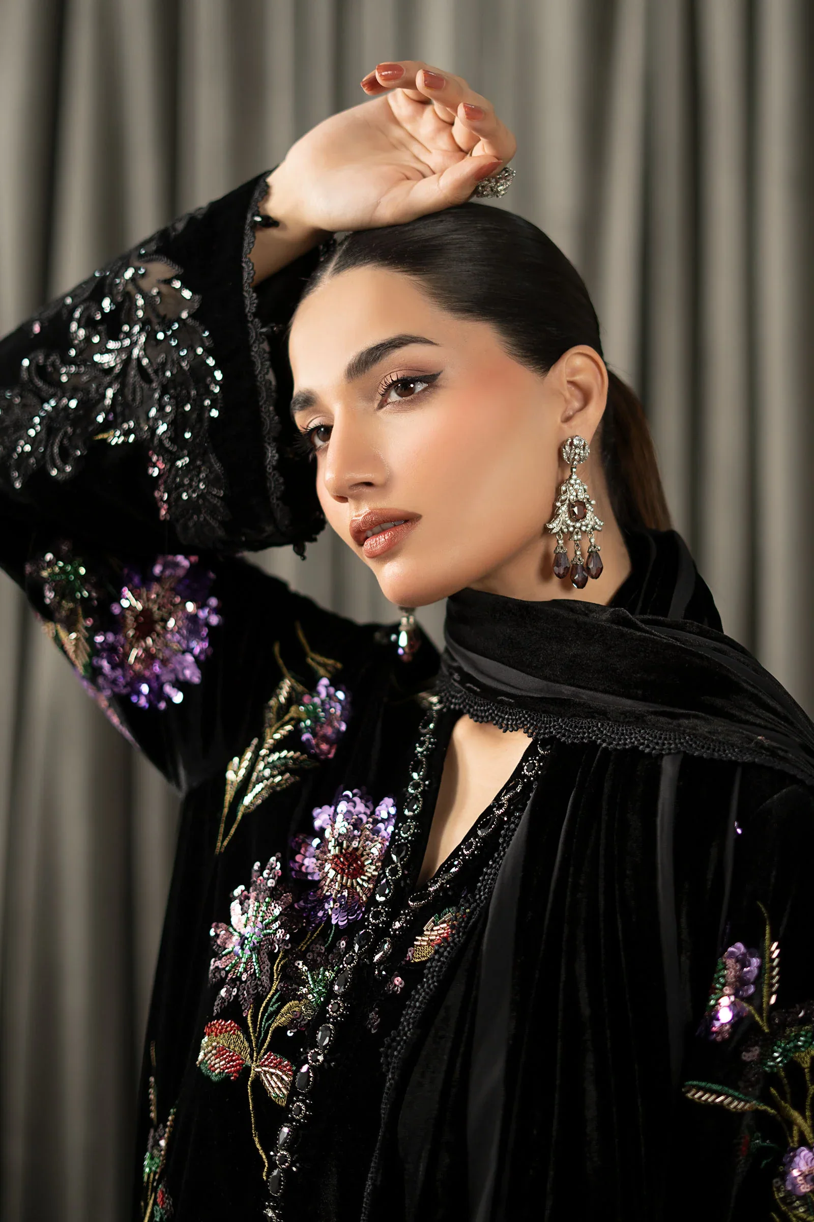 Maria.B Winter Luxe Embroidered Velvet Unstitched 3Pc Suit D-06 With Palaichi Shawl - Image 8