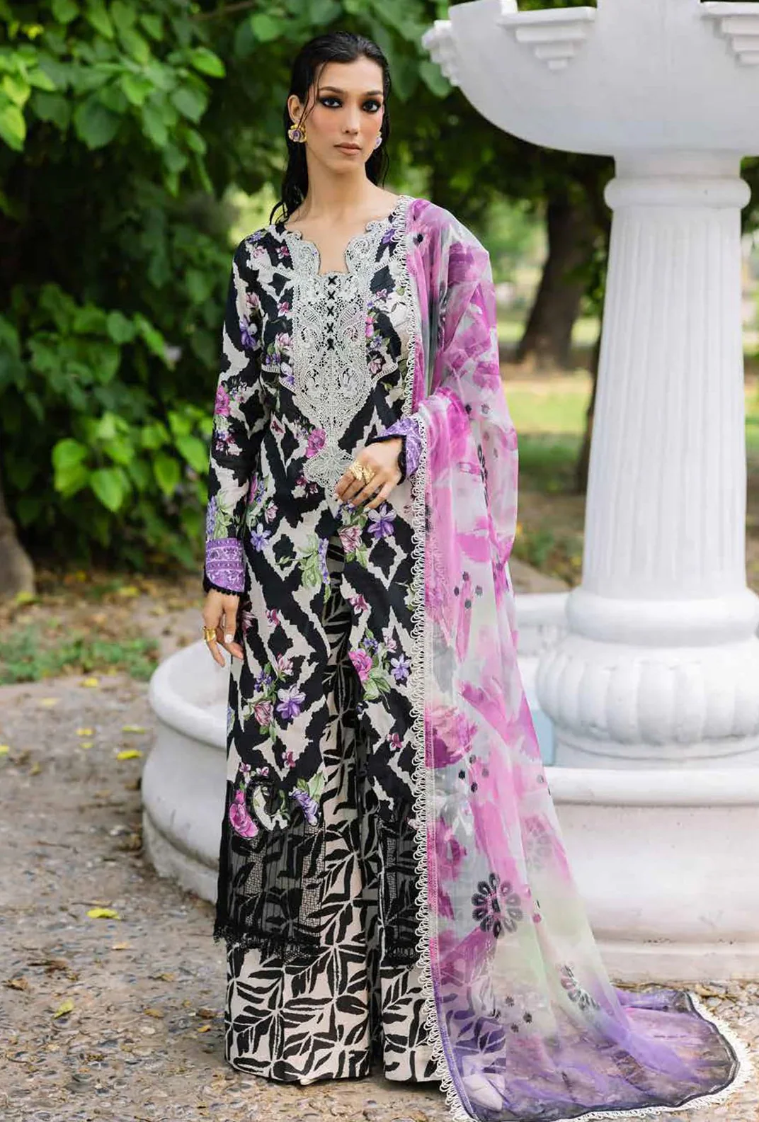 Nureh Chikankari Lawn Suits Unstitched 3 Piece DD-05 Daily Delights