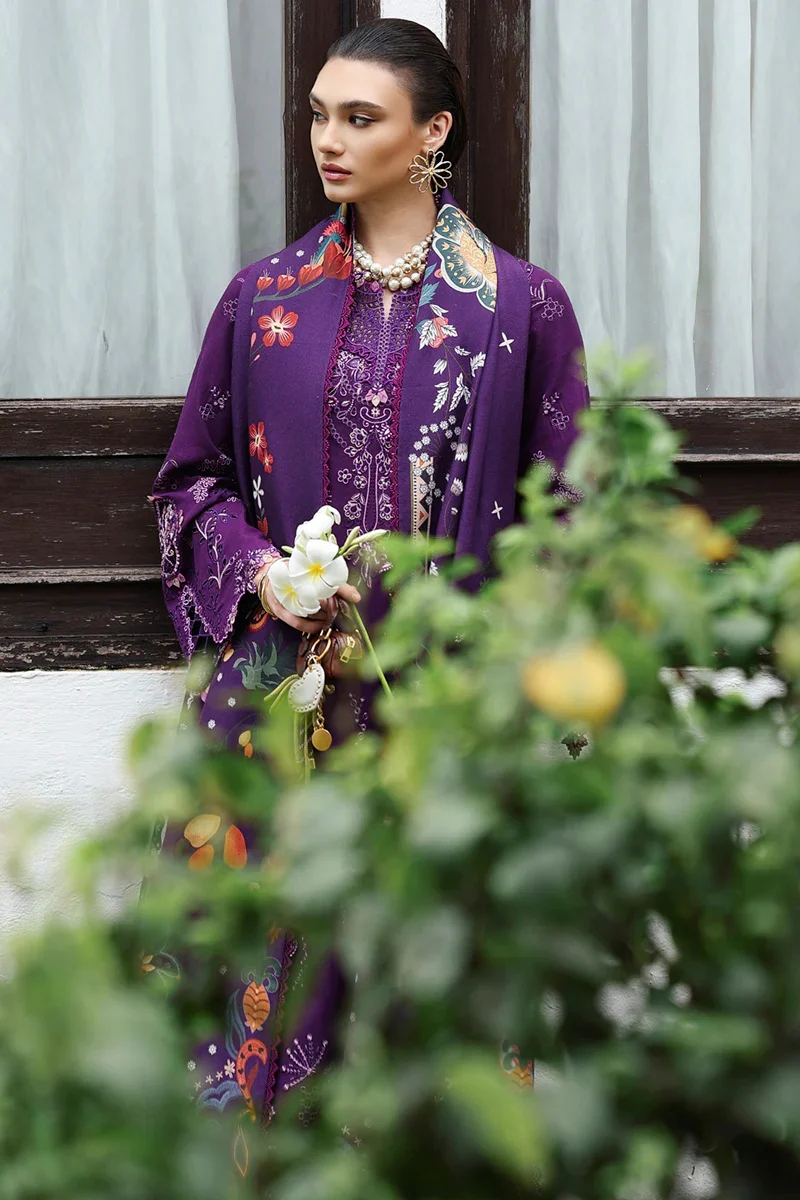 Qalamkar - KL-15 IRIS | Lawn Embroidered 3 Piece Unstitched - Image 10