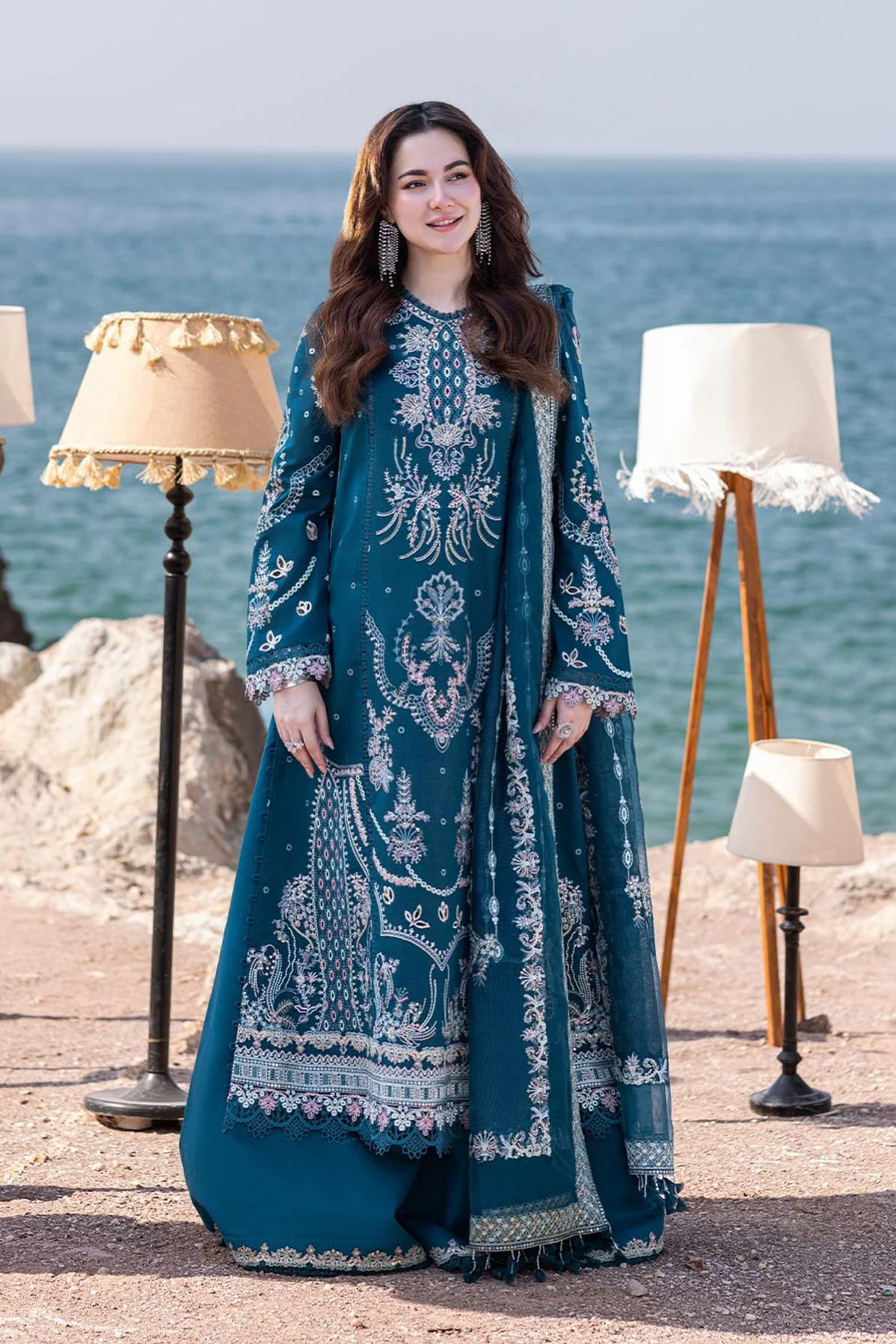 Qalamkar Luxury Lawn Embroidered Unstitched 3 Piece Sahil Kinare -FP-16-Kira new