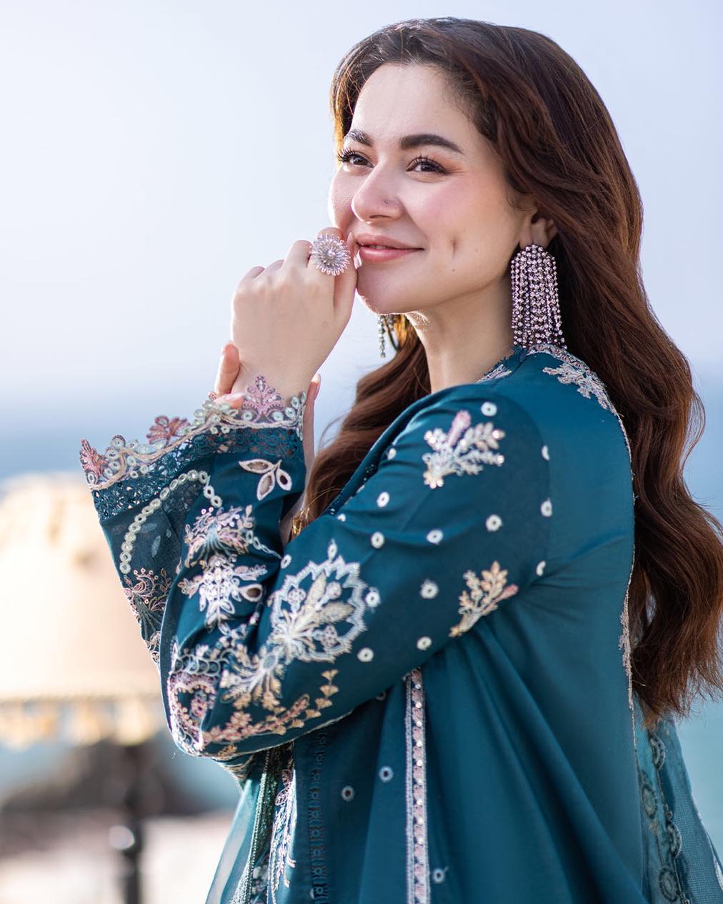 Qalamkar Luxury Lawn Embroidered Unstitched 3 Piece Sahil Kinare -FP-16-Kira new - Image 5