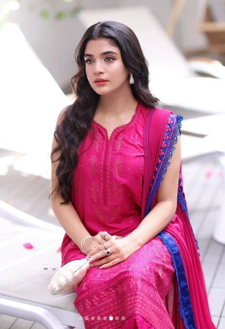 Republic Womenswear Luxury Lawn Embroidered 3 Pc Unstitched Suit Shocking Pink - Image 4