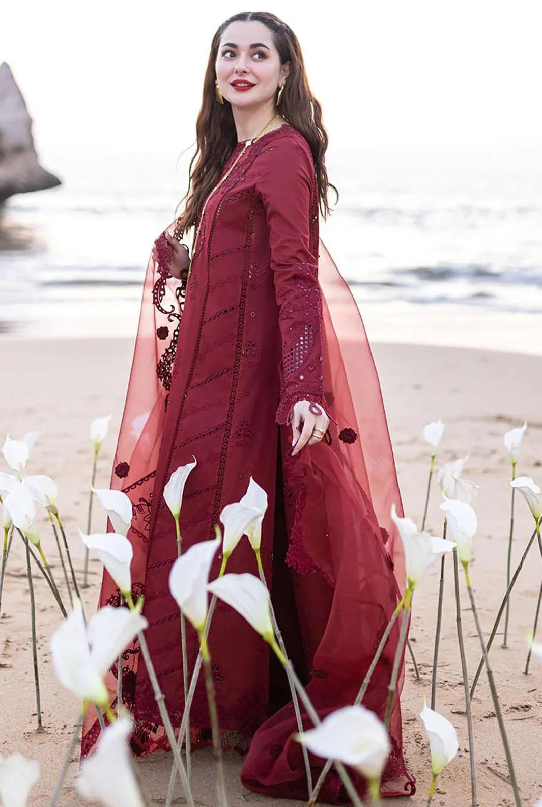 Sahil Kinare by Qalamkar - Lawn Embroidered Unstitched 3 Piece - Aisha - Image 3