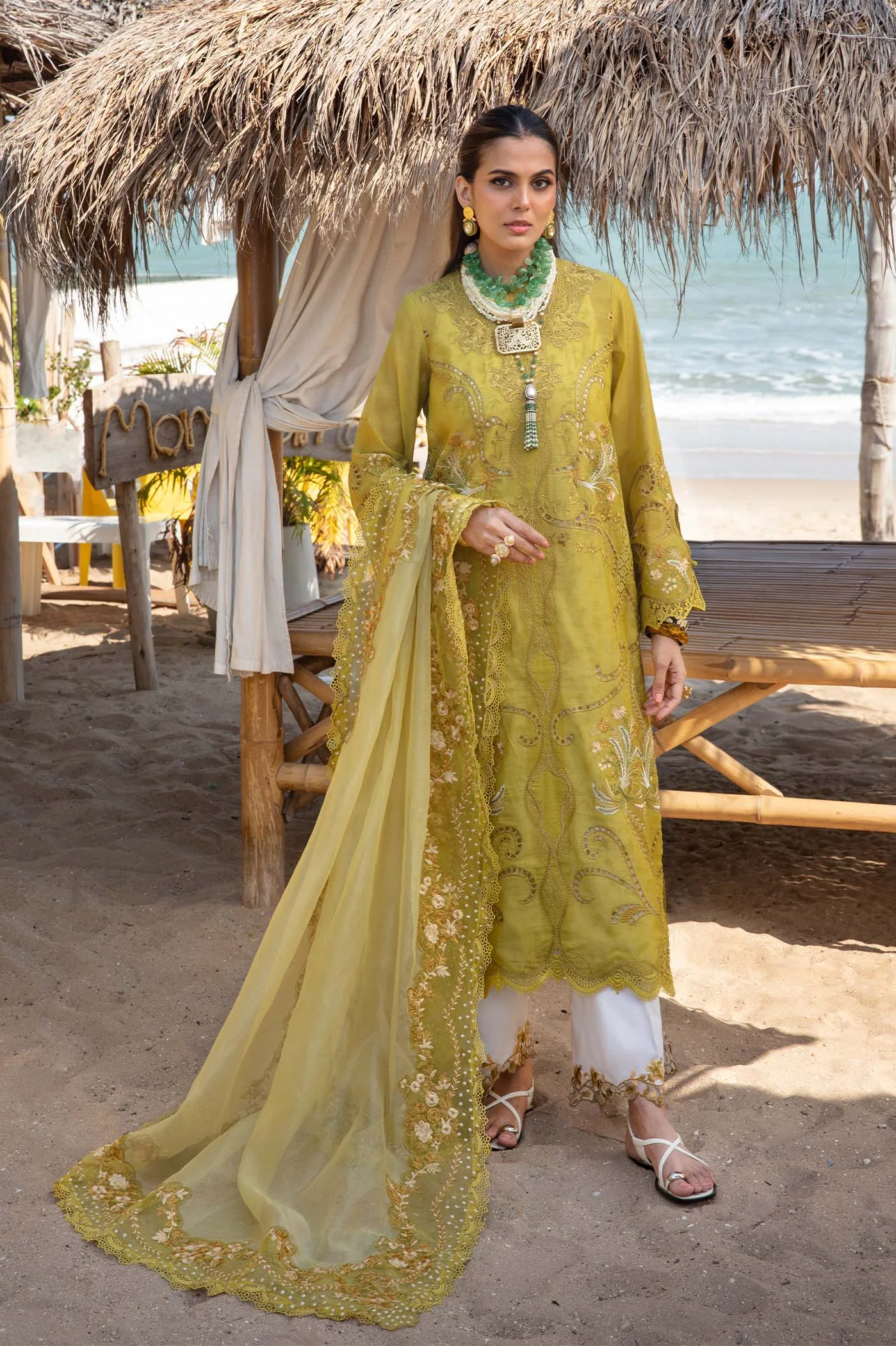 Saira Shakira Embroidered Luxury Lawn Unstitched 3Pc Suit SAMARA-A